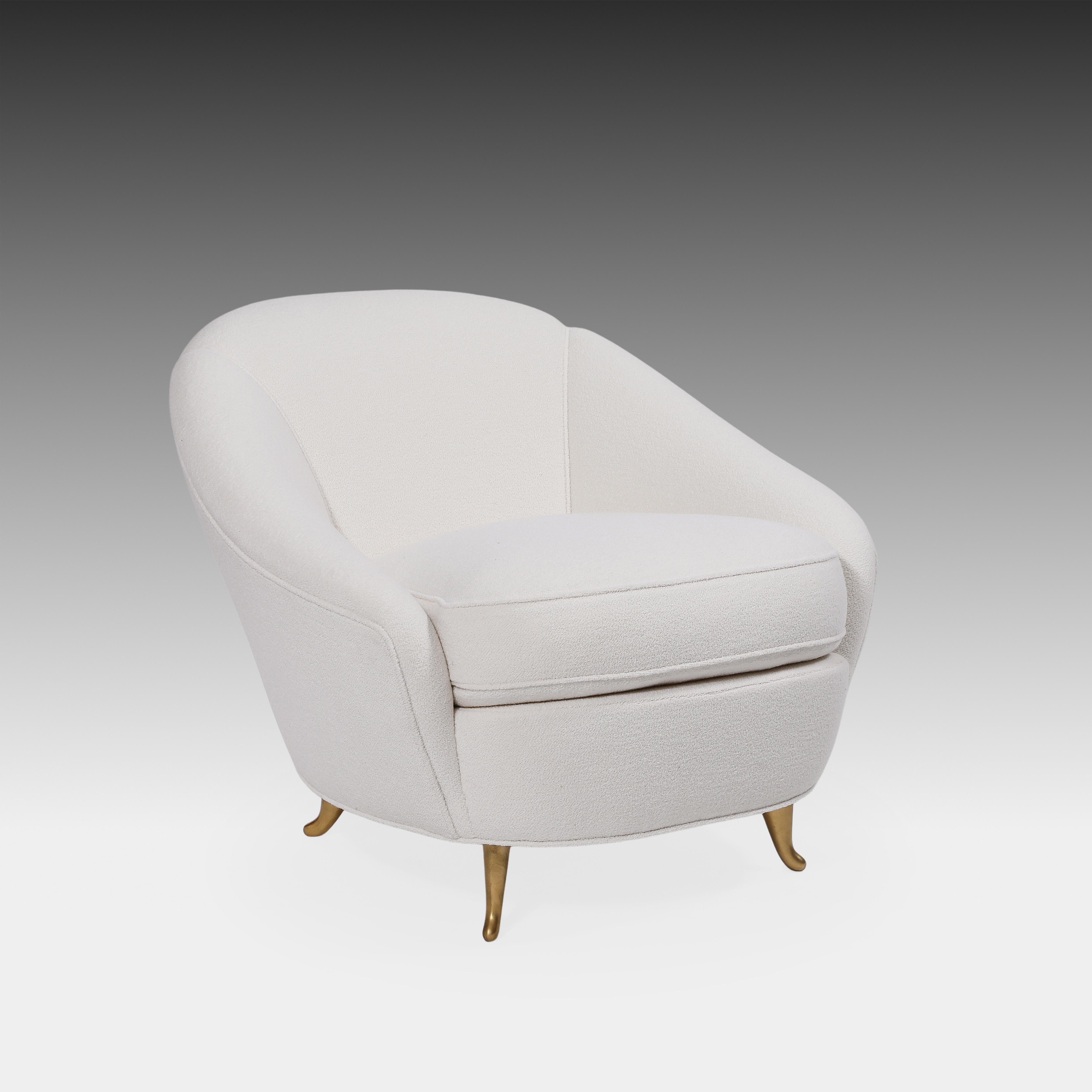 Gio Ponti pour ISA Rare ensemble de quatre fauteuils ou chaises longues en bouclette d'ivoire années 1950 en vente 9