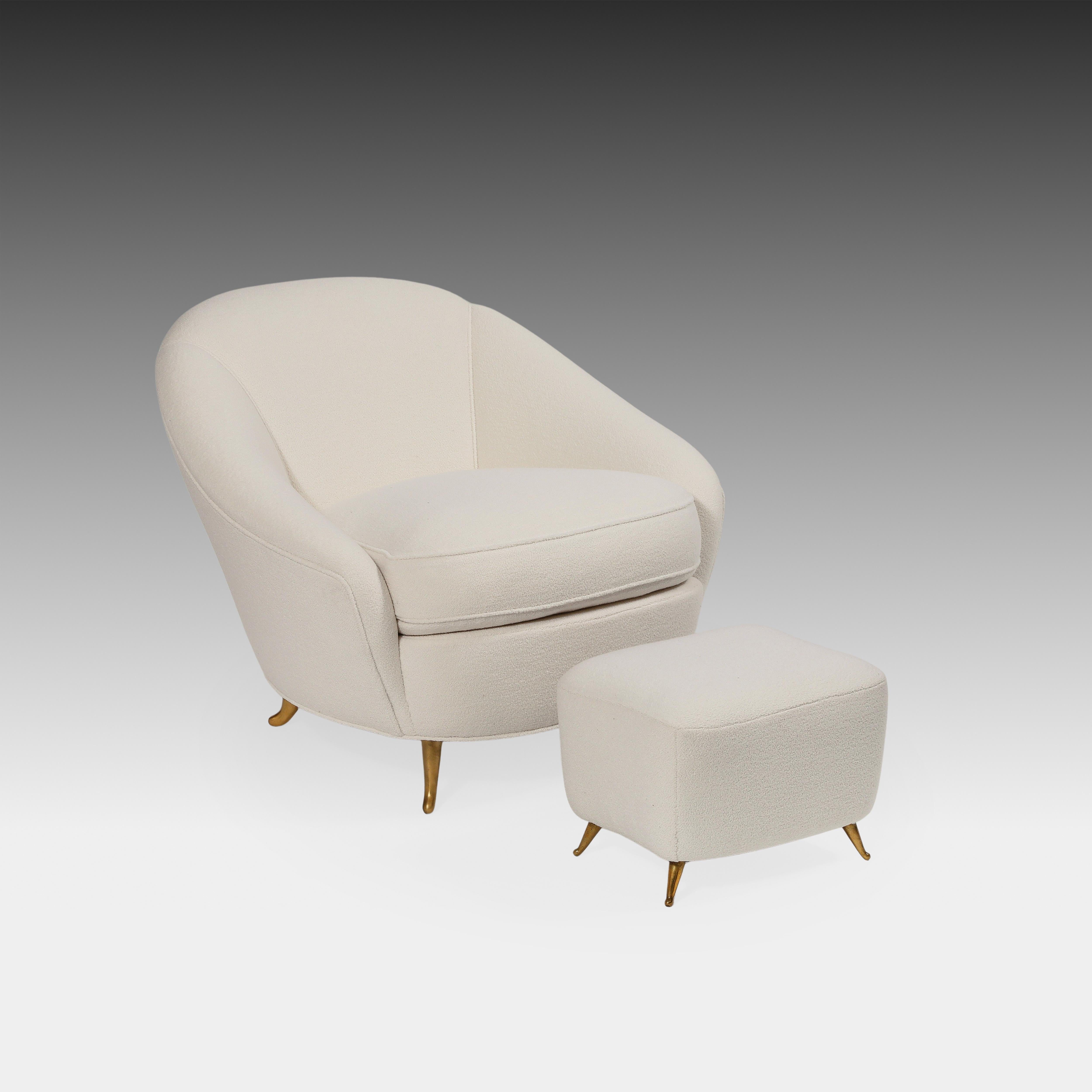 Gio Ponti für ISA Seltenes Paar elfenbeinfarbener Bouclé-Sessel oder Lounge-Sessel 1950er Jahre (Italienisch) im Angebot