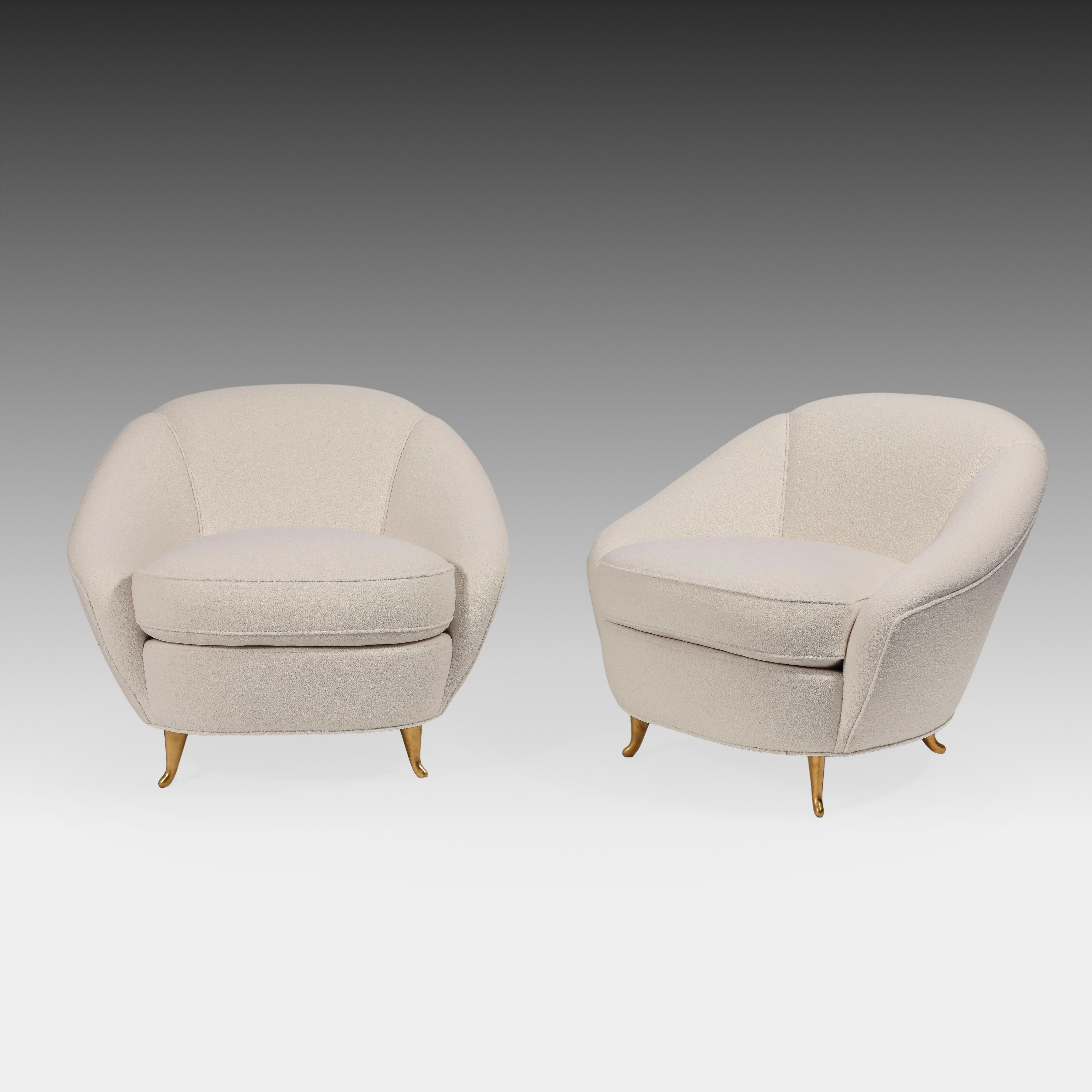 Gio Ponti for ISA Rare Set of Four Ivory Bouclé Armchairs or Lounge Chairs 1950s In Good Condition For Sale In New York, NY