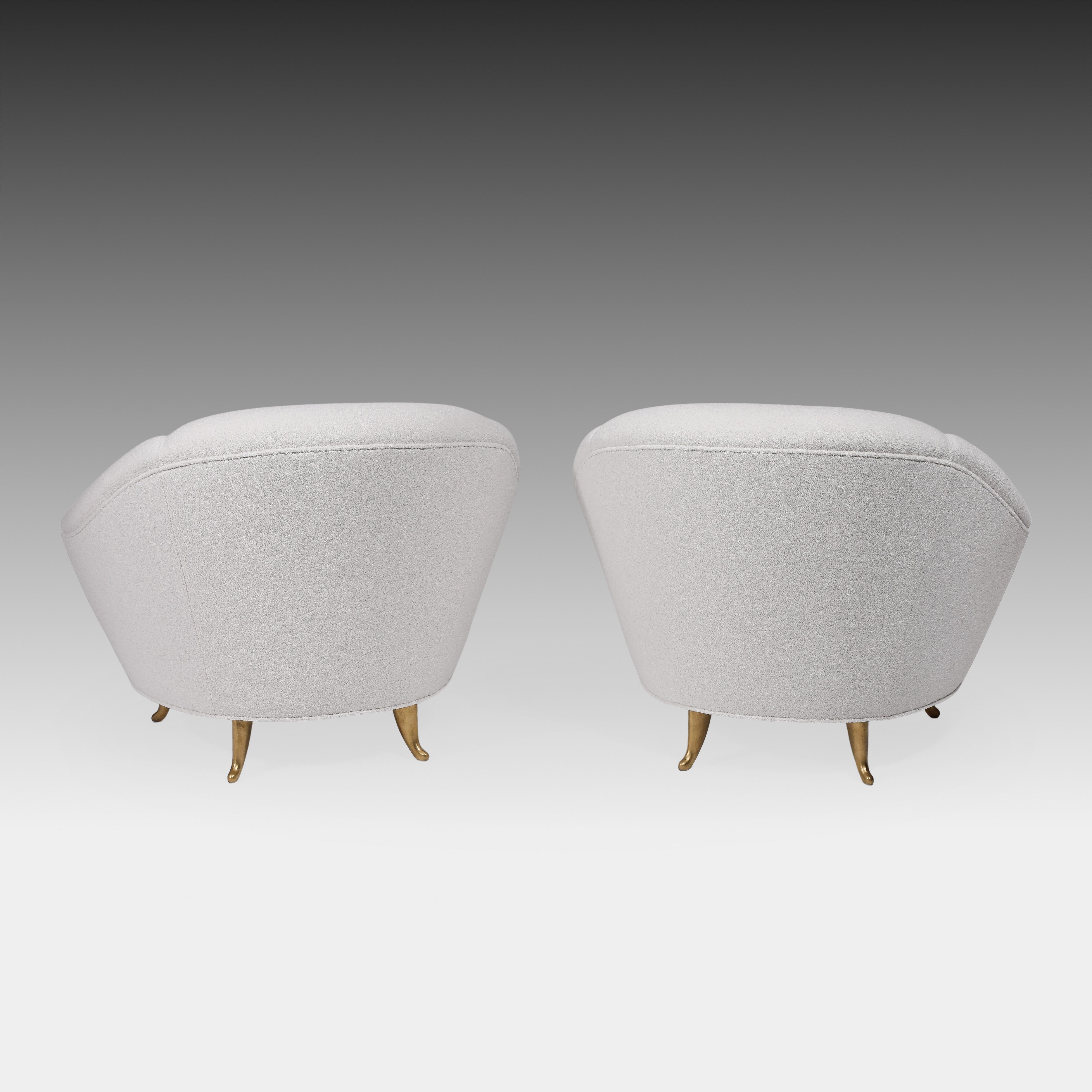 Bouclé Gio Ponti pour ISA Rare ensemble de quatre fauteuils ou chaises longues en bouclette d'ivoire années 1950 en vente