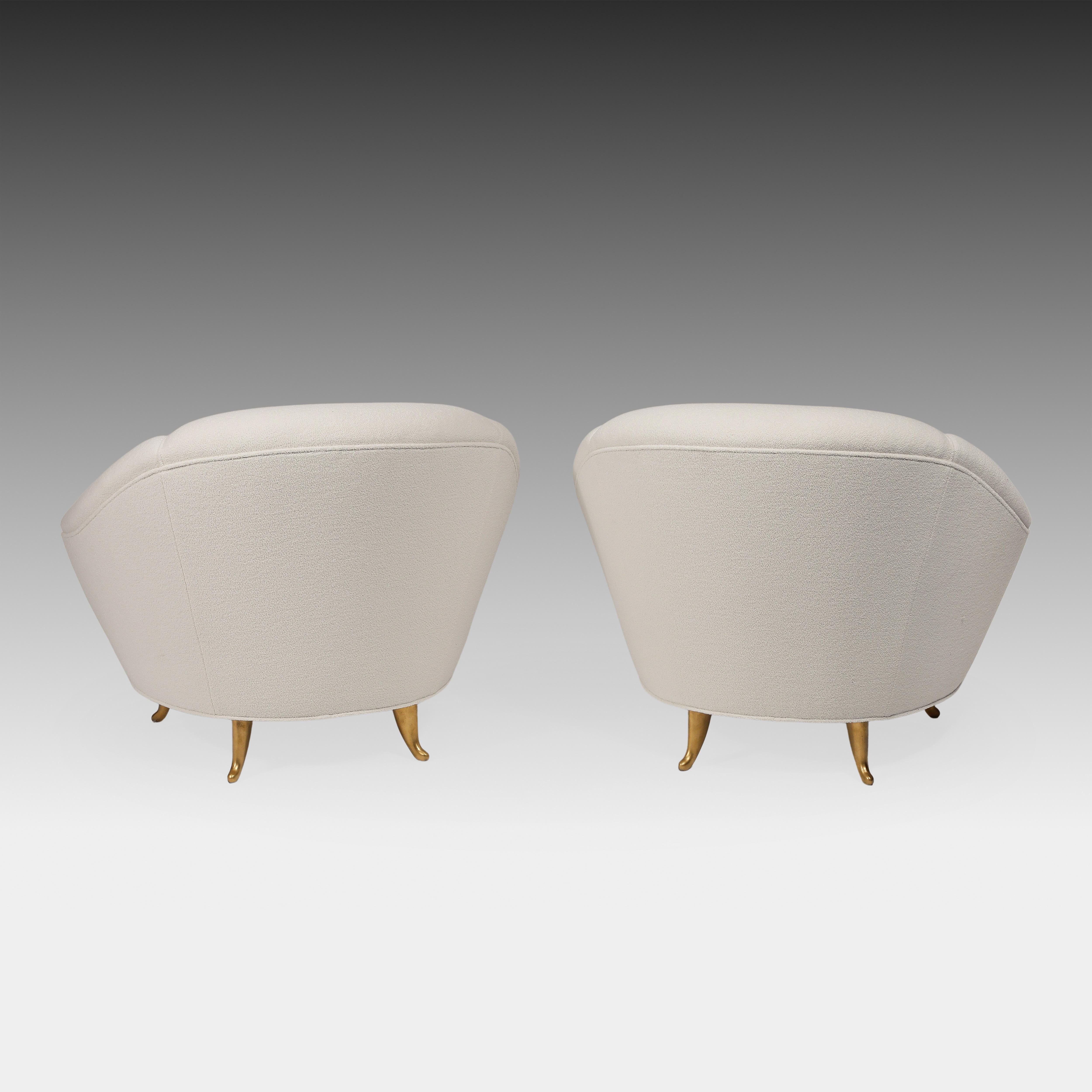 Gio Ponti for ISA Rare Set of Four Ivory Bouclé Armchairs or Lounge Chairs 1950s For Sale 1