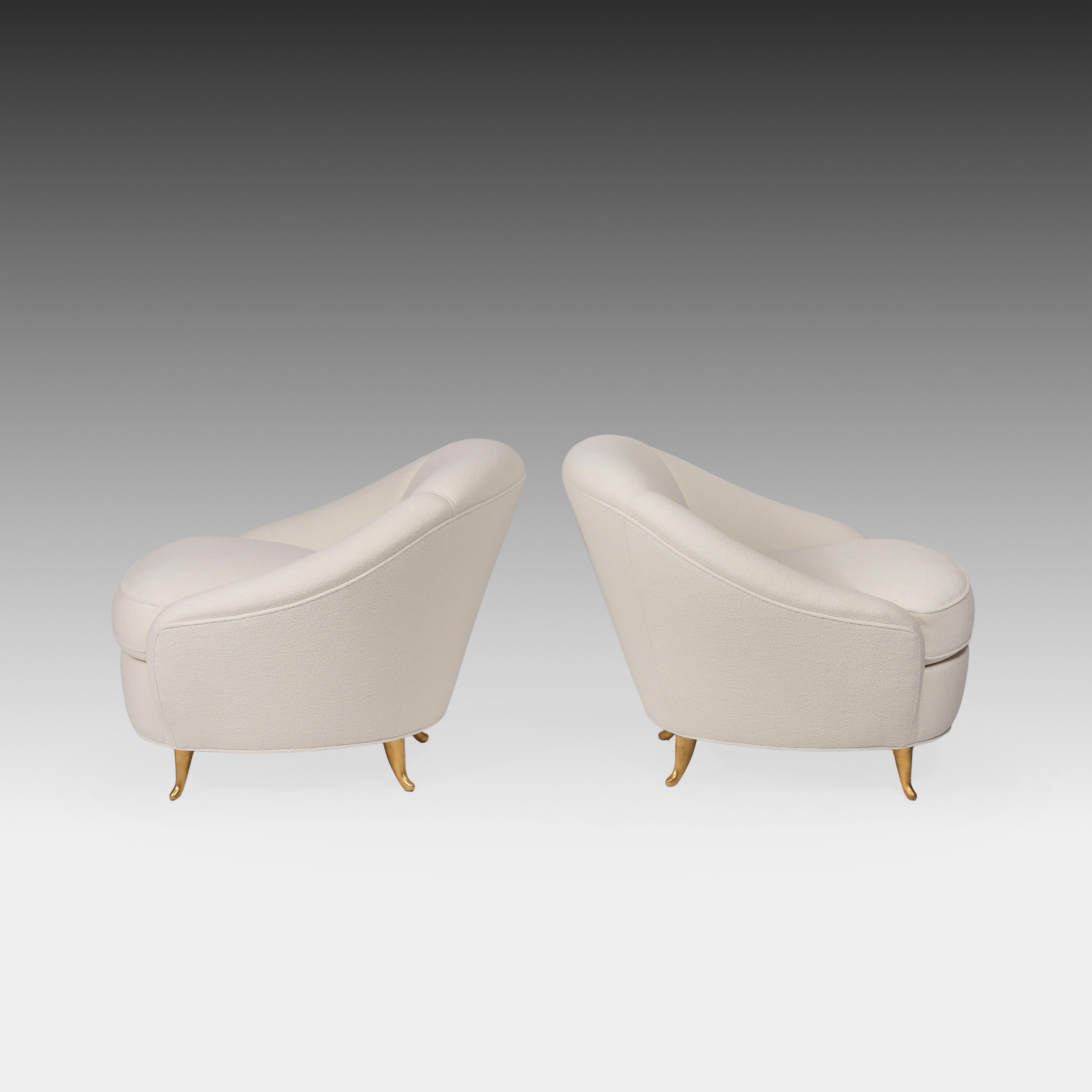 Gio Ponti for ISA Rare Set of Four Ivory Bouclé Armchairs or Lounge Chairs 1950s For Sale 2