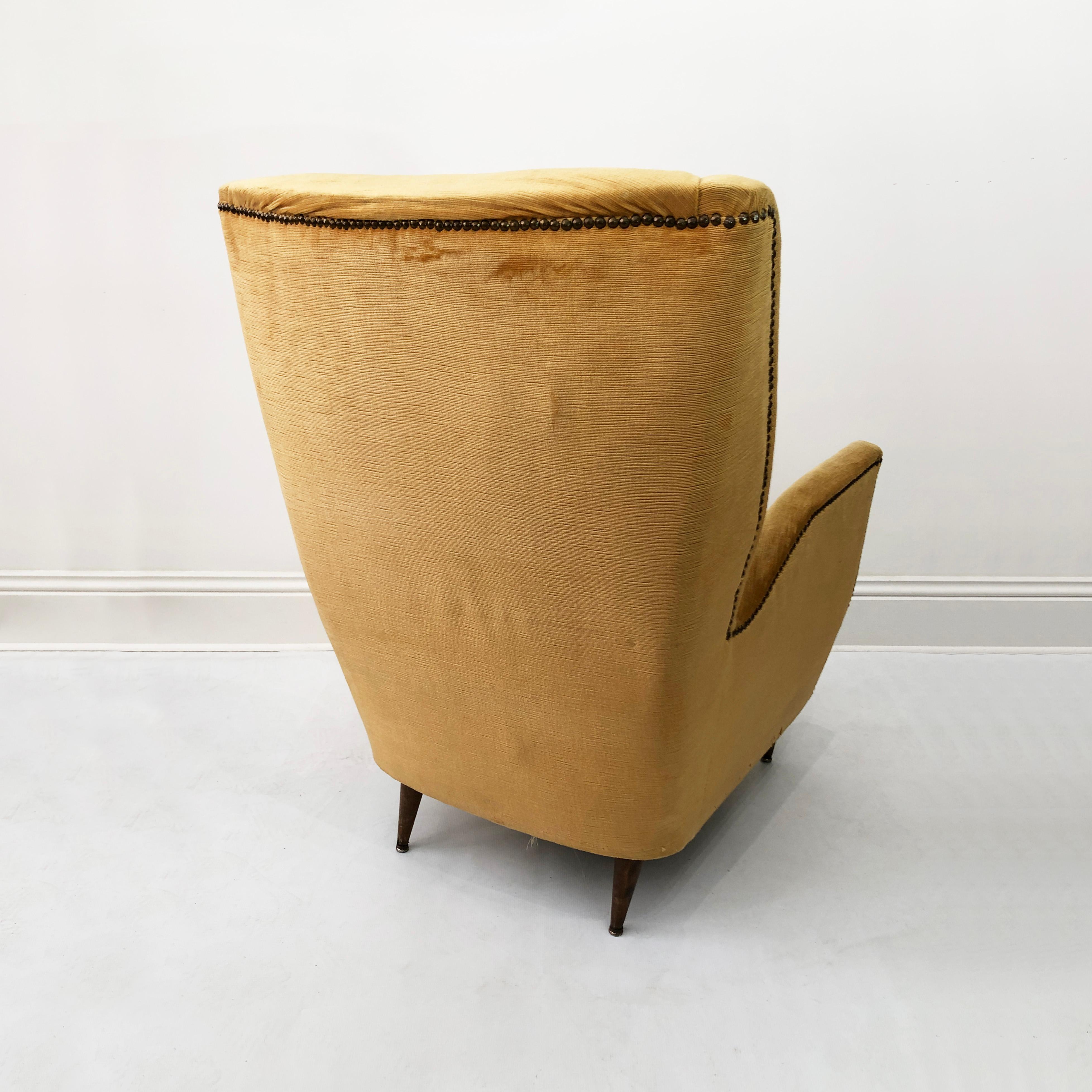 Gio Ponti For I.S.A Wingback Armchair, 1950s Midcentury For Sale 2