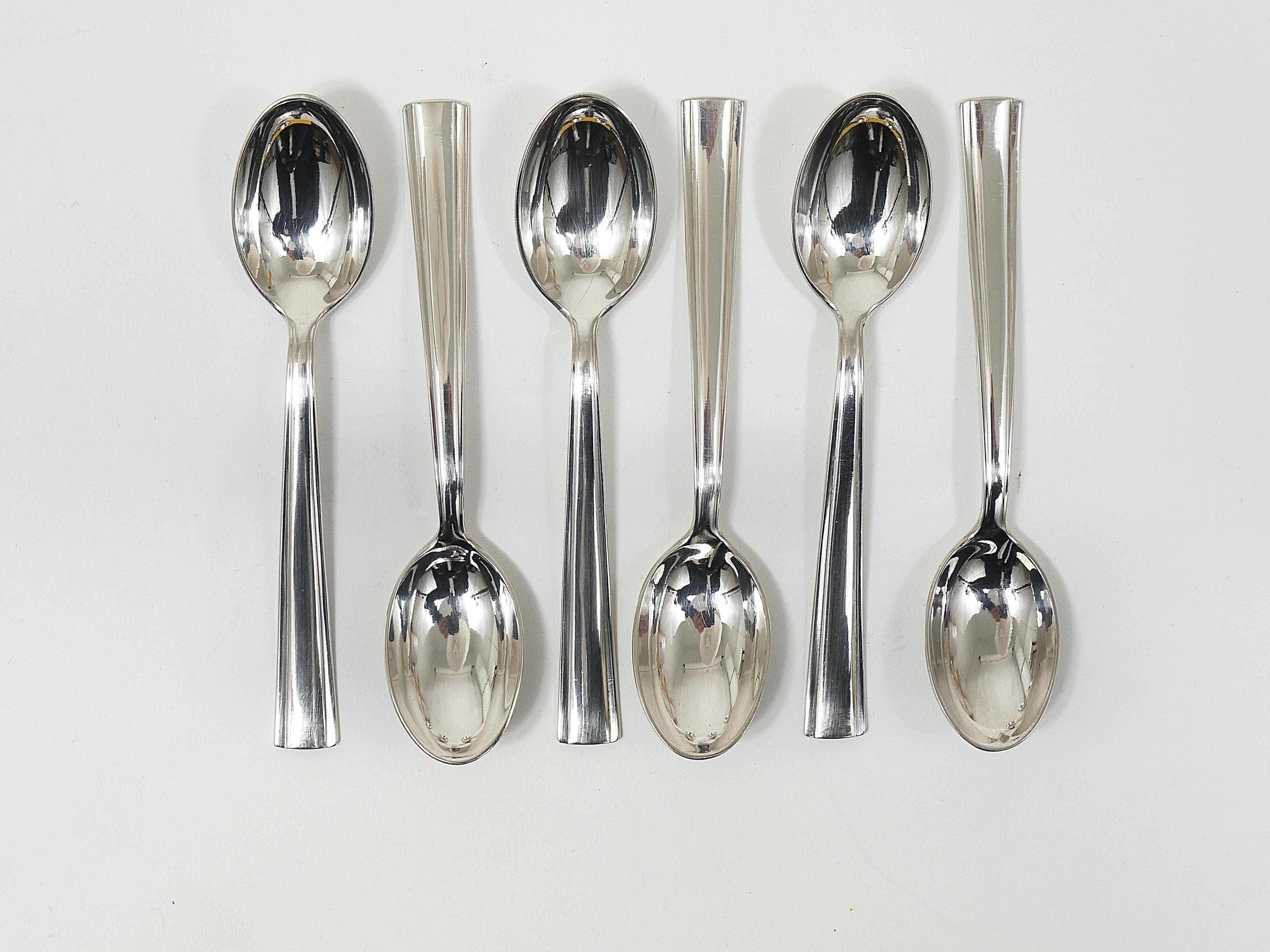 Gio Ponti for Krupp Silvered Flatware Cutlery for Six, 31 pcs., Austria, 1950s For Sale 6
