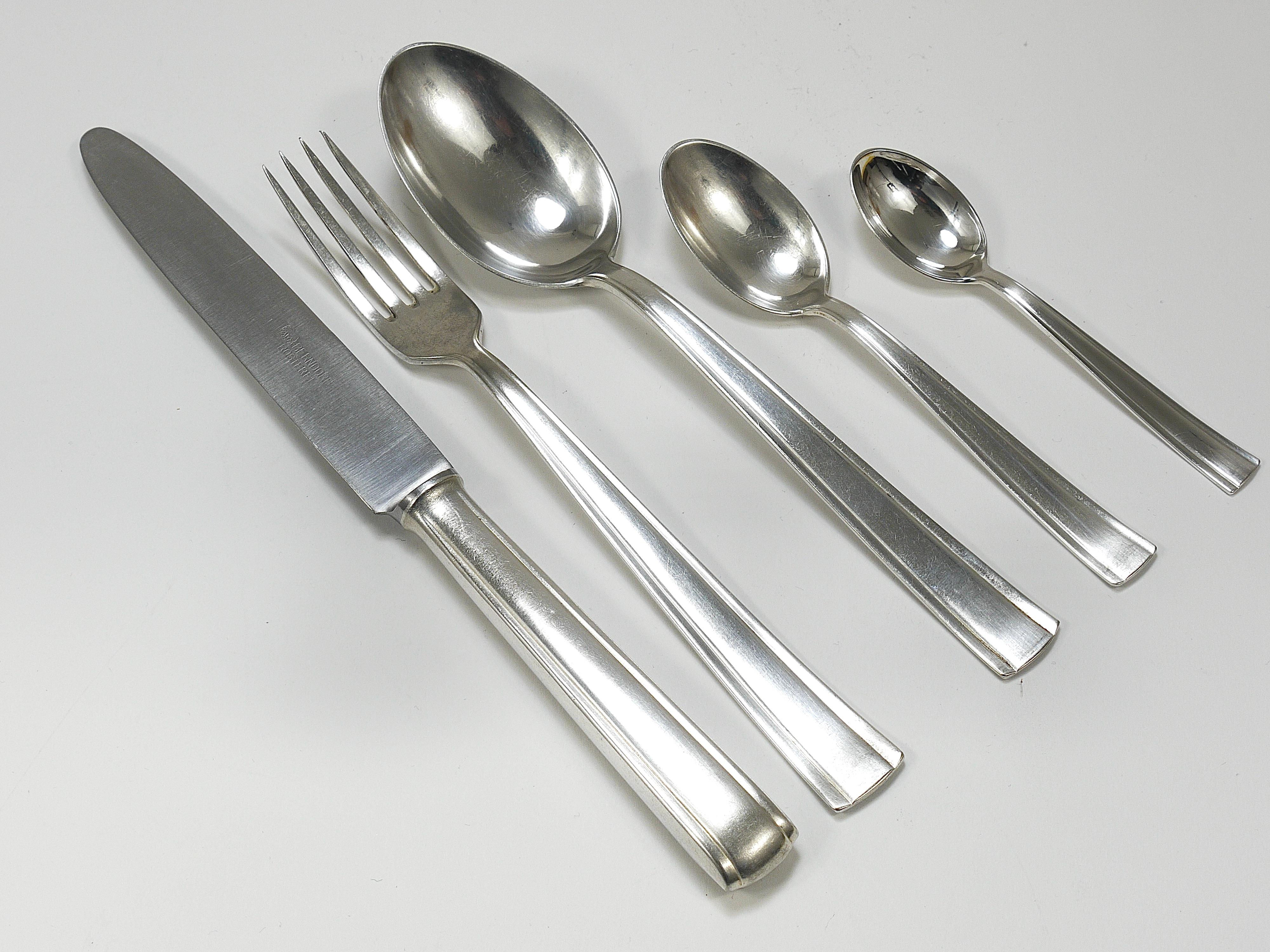 Austrian Gio Ponti for Krupp Silvered Flatware Cutlery for Six, 31 pcs., Austria, 1950s For Sale
