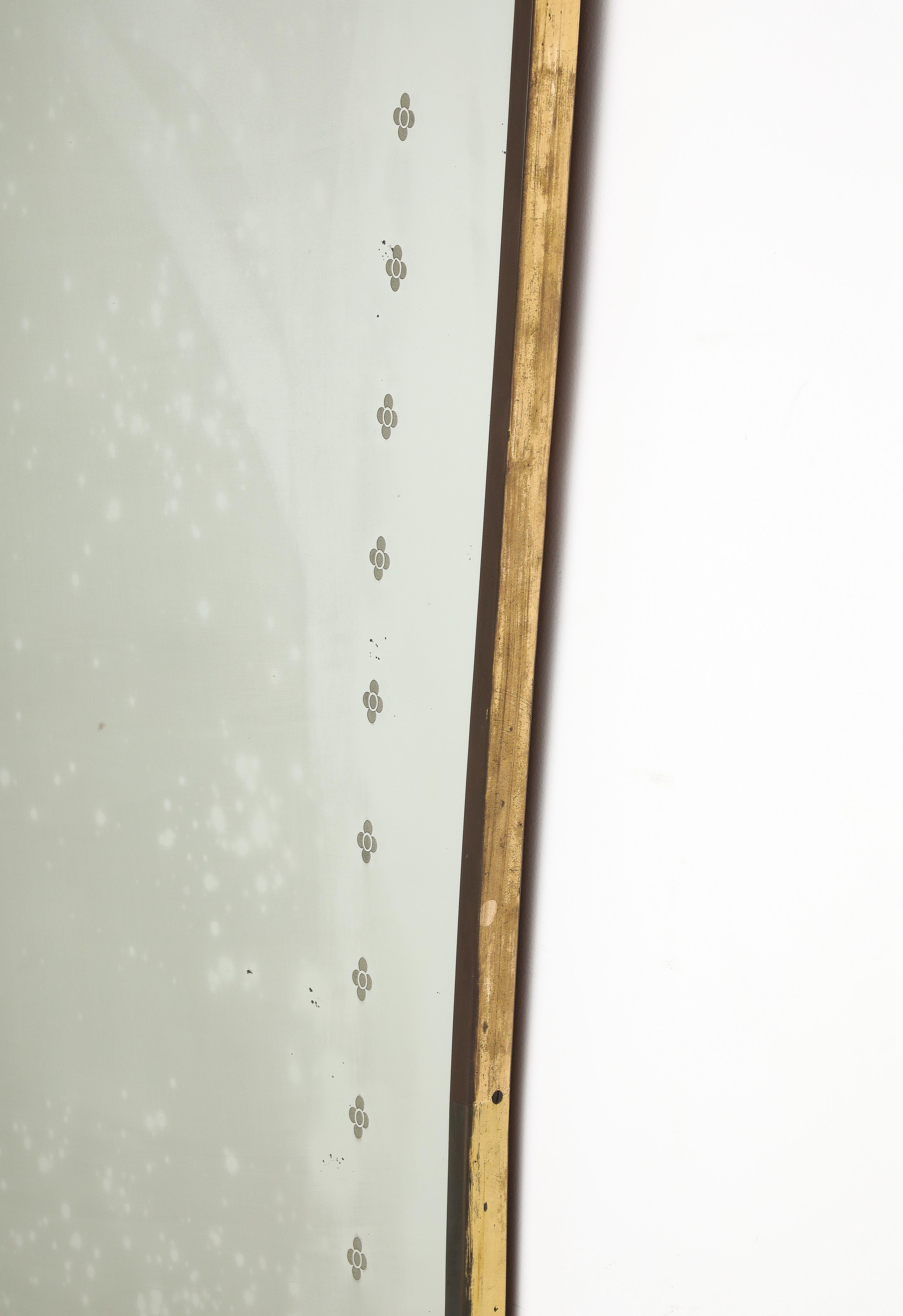 Gio Ponti for Luigi Fontana Brass Wall Mirror with Scroll Motif, circa 1940 For Sale 3