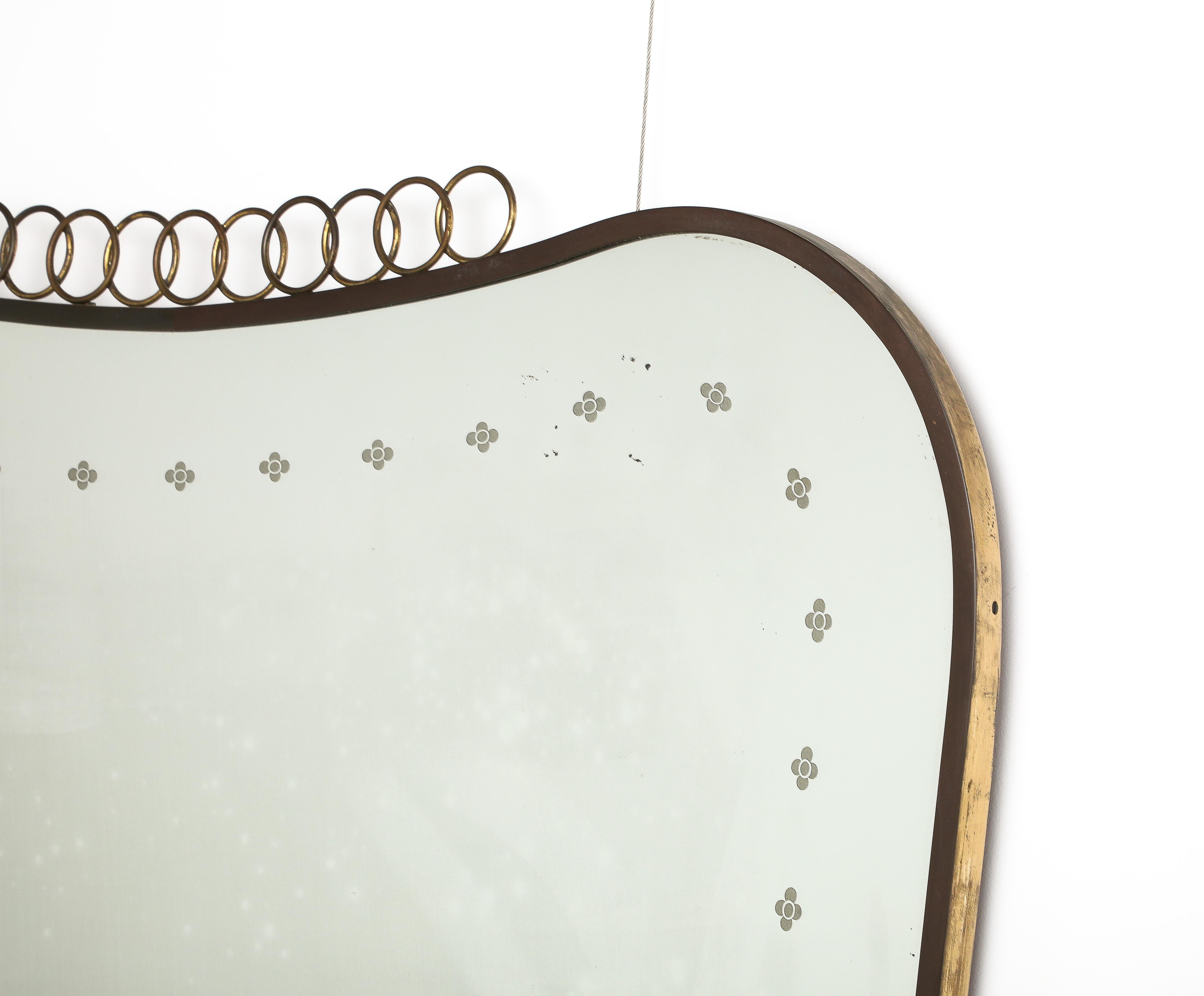Gio Ponti for Luigi Fontana Brass Wall Mirror with Scroll Motif, circa 1940 For Sale 1
