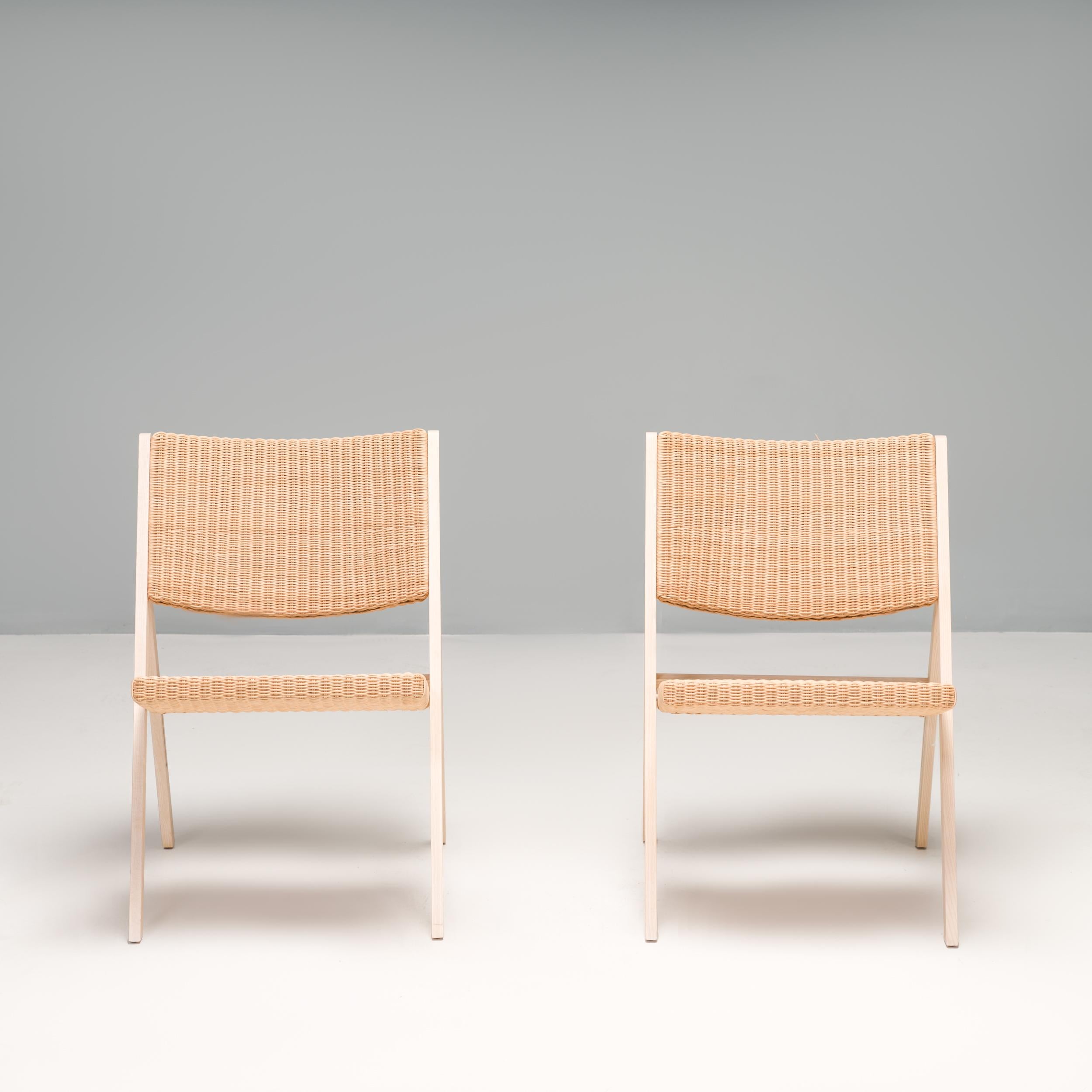 Originally designed by Gio Ponti in 1970, the D.270.1 is a reissue of the original chair in collaboration with Molteni&C.

Part of the ‘Apta’ furniture collection first presented in Milan, the Gabriela chair was re-launched as the D.270.1 in