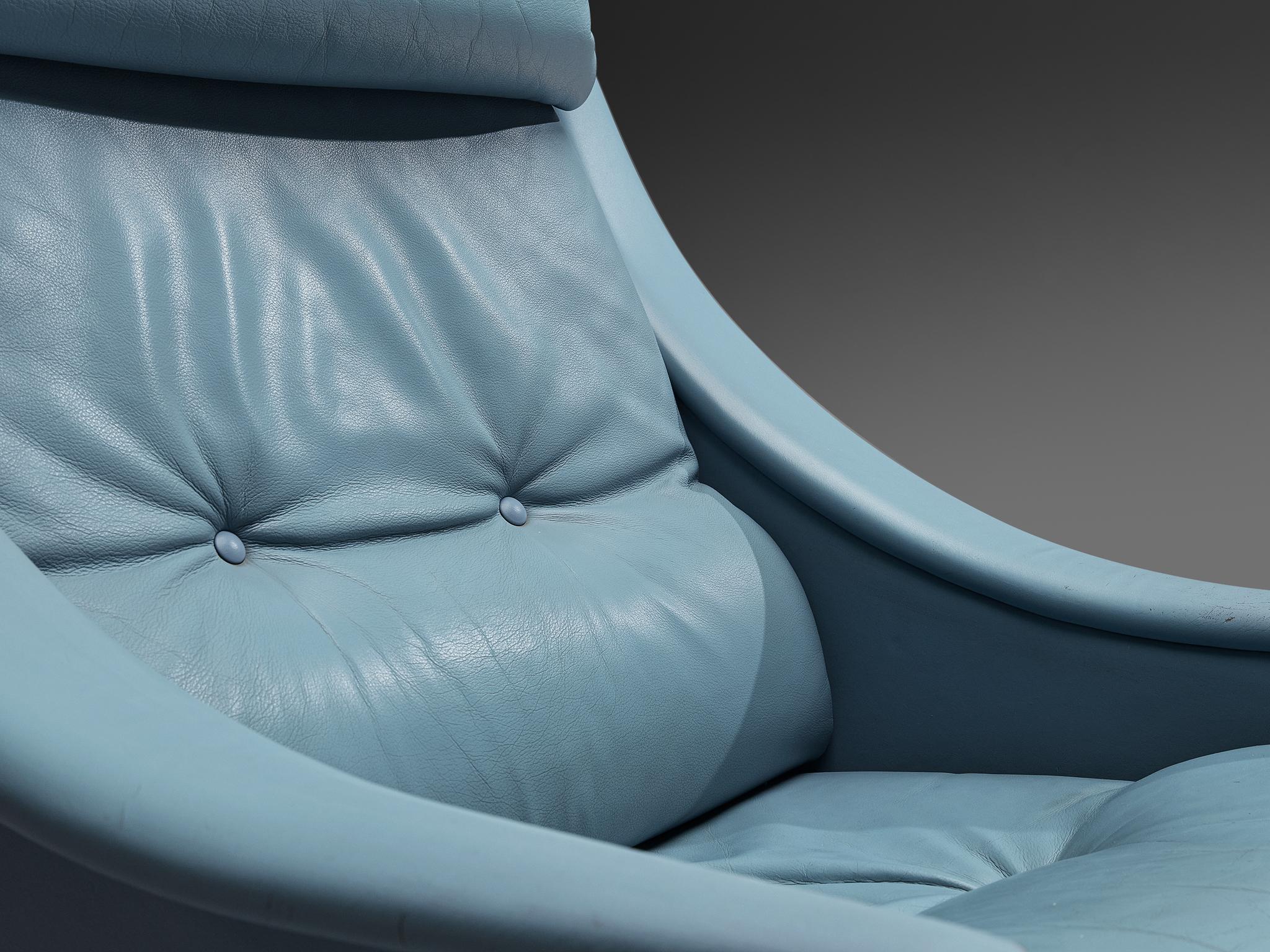 Gio Ponti fauteuil de salon 'Dezza' en cuir bleu clair pour Poltrona Frau en vente 1