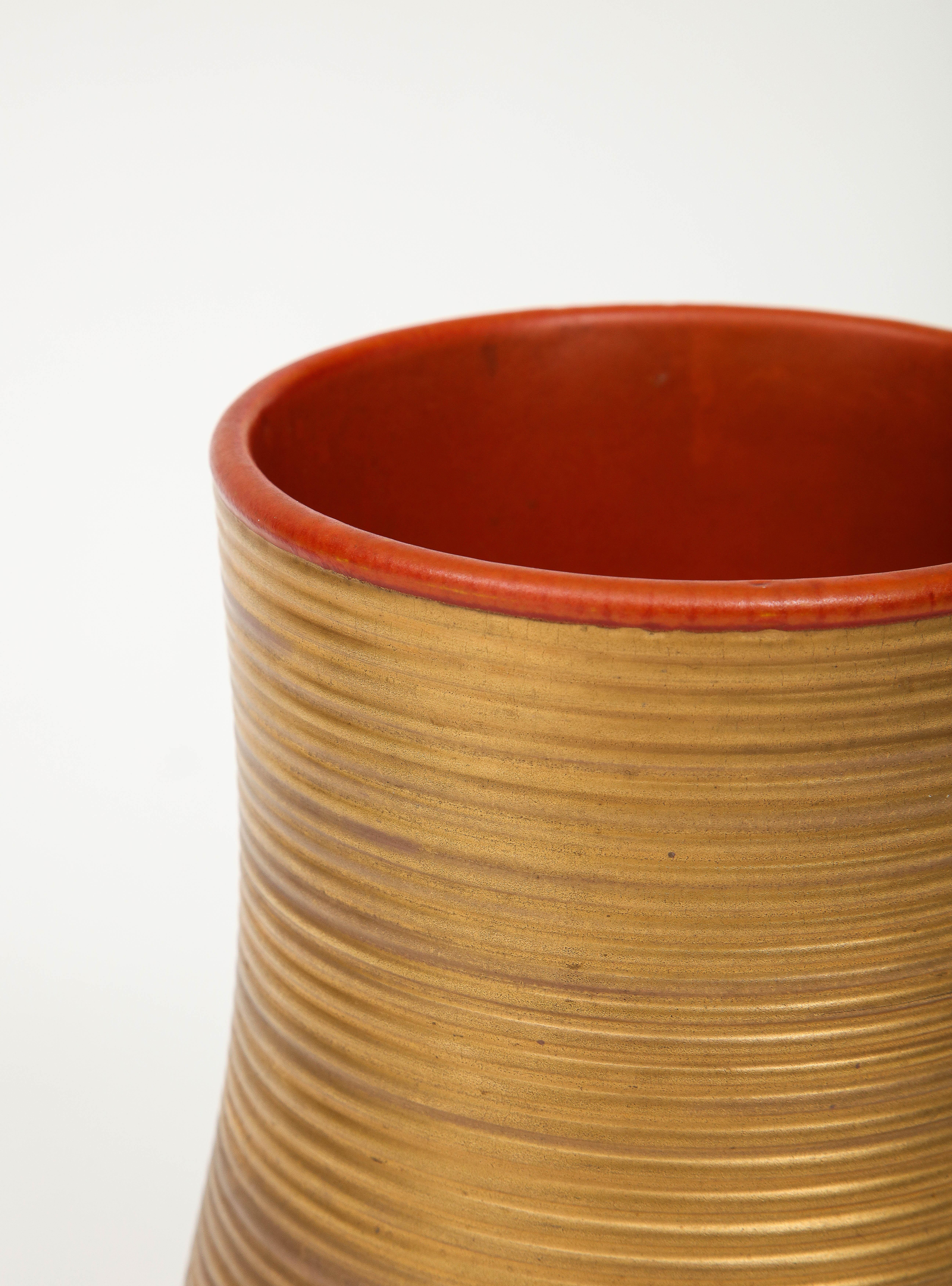 Porcellana Gio Ponti per Richard Ginori Raro vaso in porcellana Gran Rosso di Doccia Porcelain Modello 380T in vendita