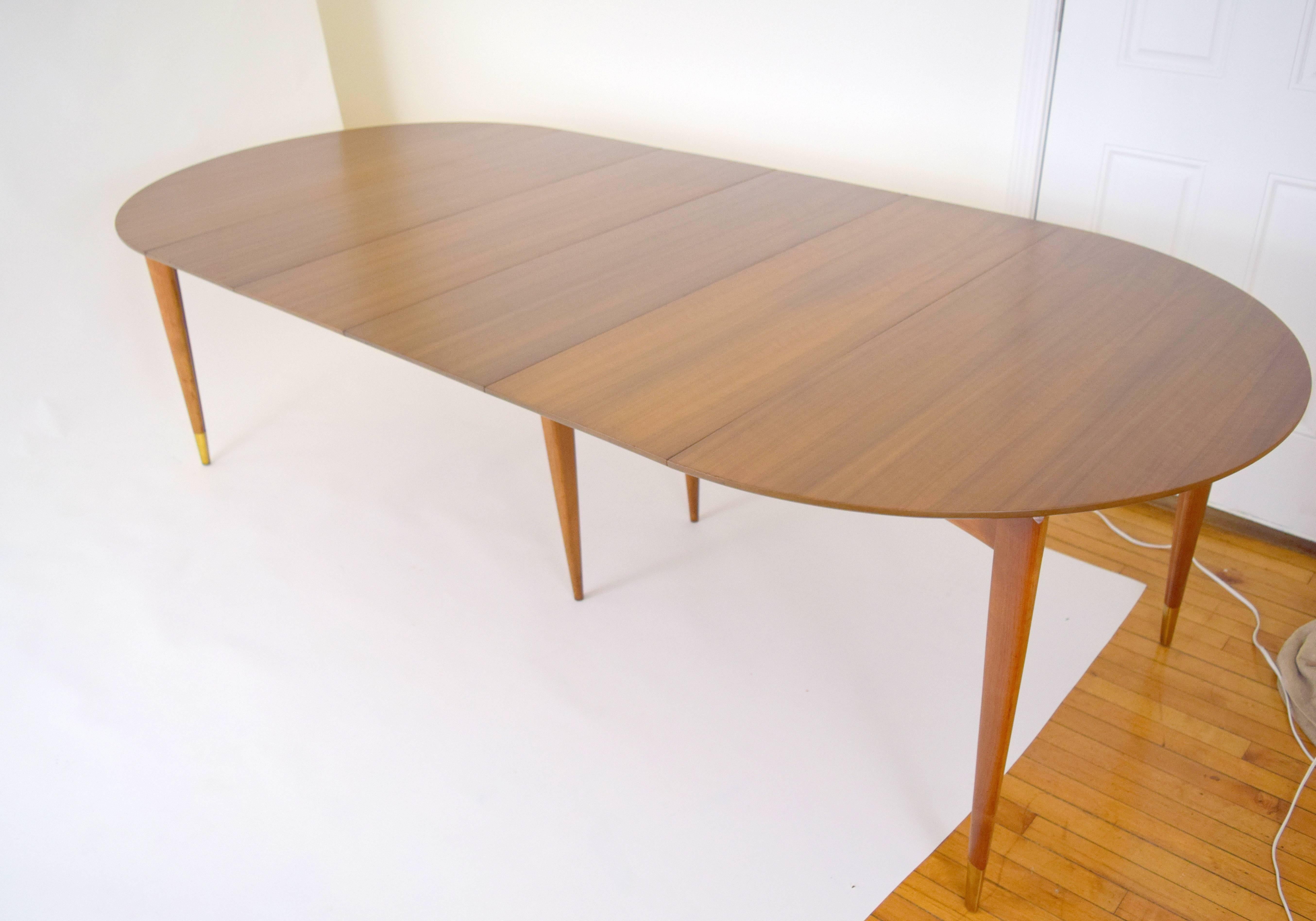 Gio Ponti for Singer and Sons Dining Table For Sale 3