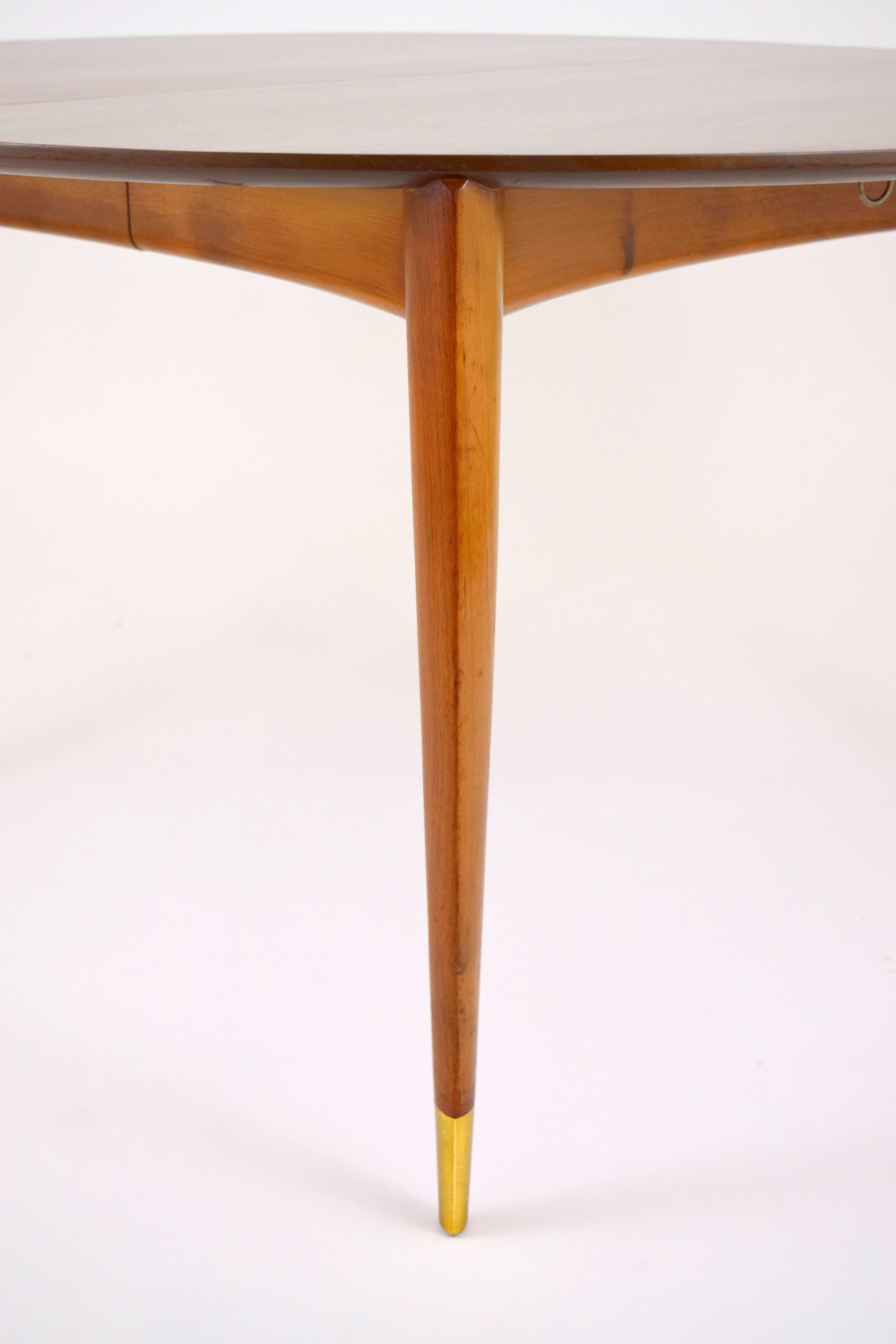 Gio Ponti for Singer and Sons Dining Table In Good Condition For Sale In Chicago, IL