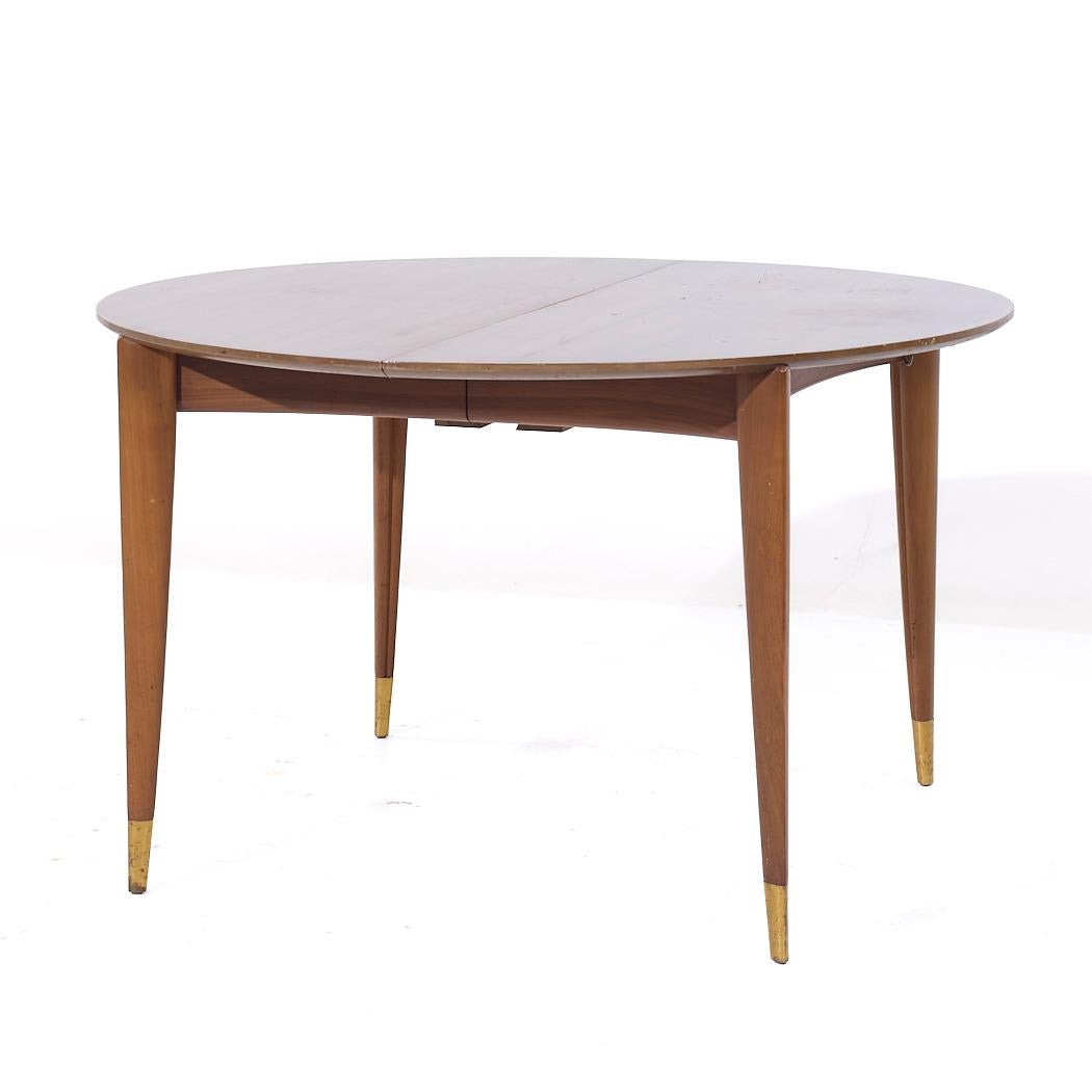 Mid-Century Modern Gio Ponti for Singer and Sons Model 2135 MCM Walnut Expanding Dining Table For Sale