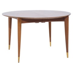 Gio Ponti per Singer and Sons Modello 2135 MCM Tavolo da pranzo in noce espandibile