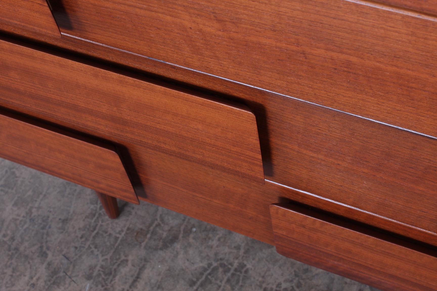Walnut Gio Ponti for Singer & Sons Cabinet, Model 2129