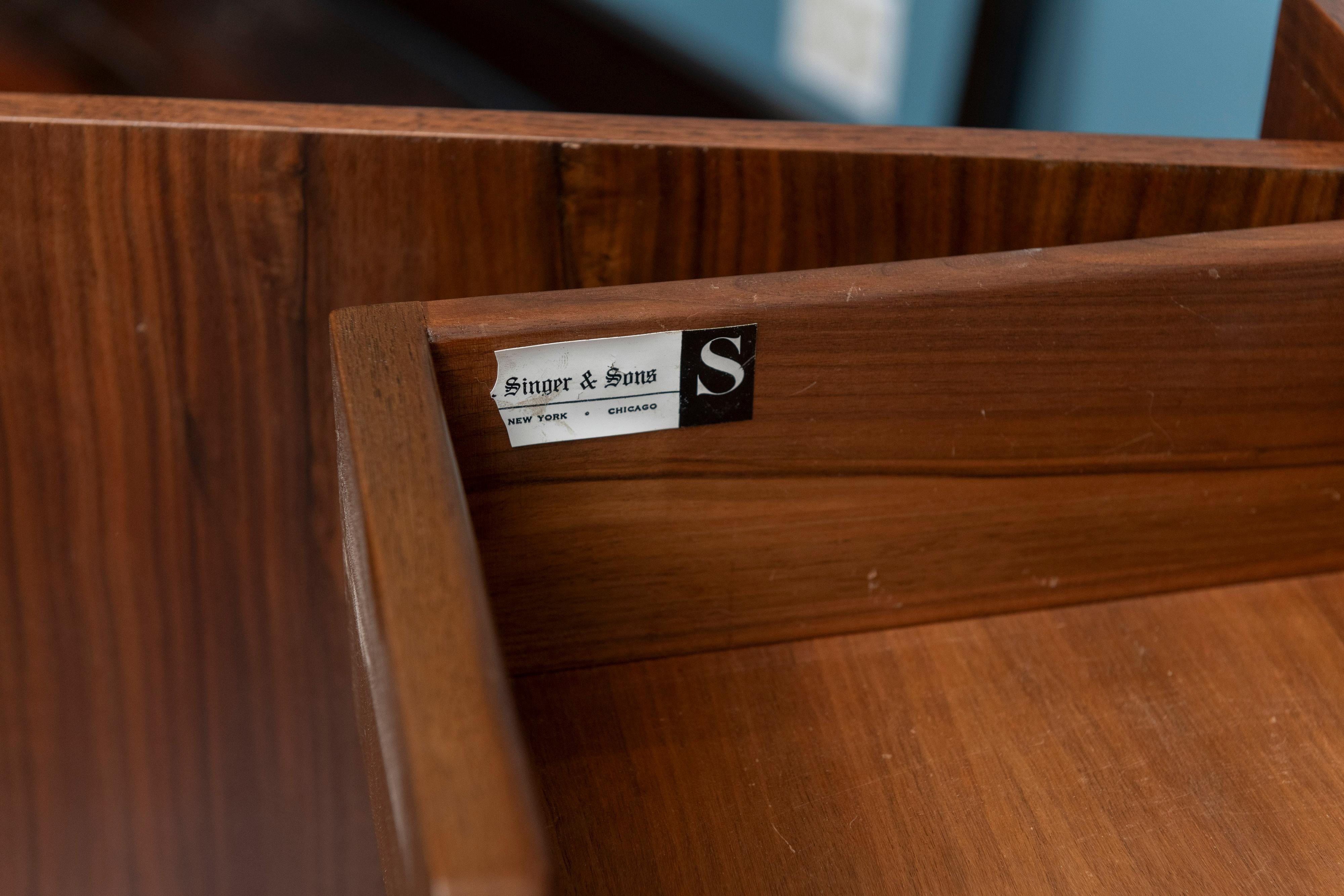 Gio Ponti for Singer & Sons Credenza, Model 2160 For Sale 4