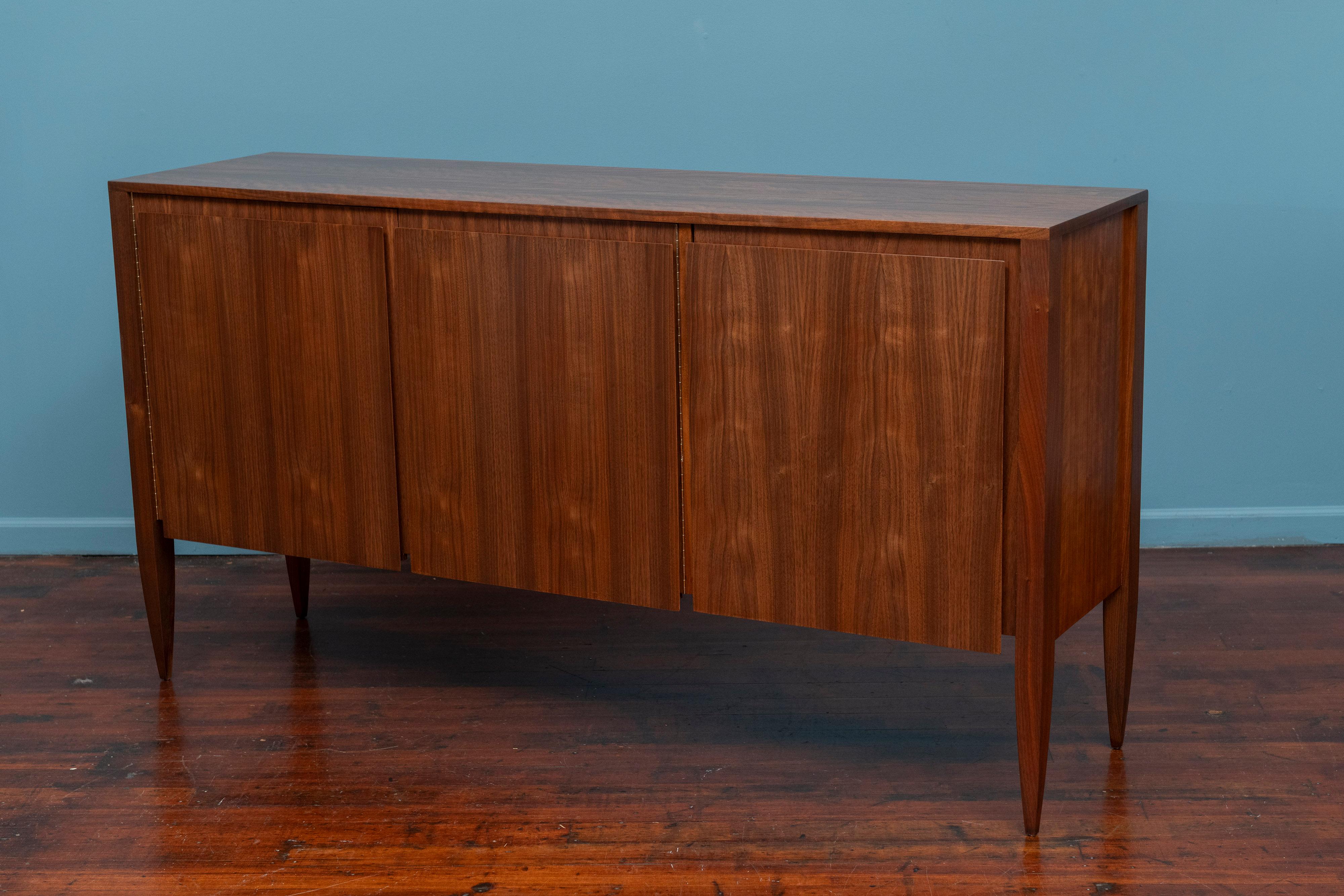 Gio Ponti for Singer & Sons Credenza, Model 2160 For Sale 1