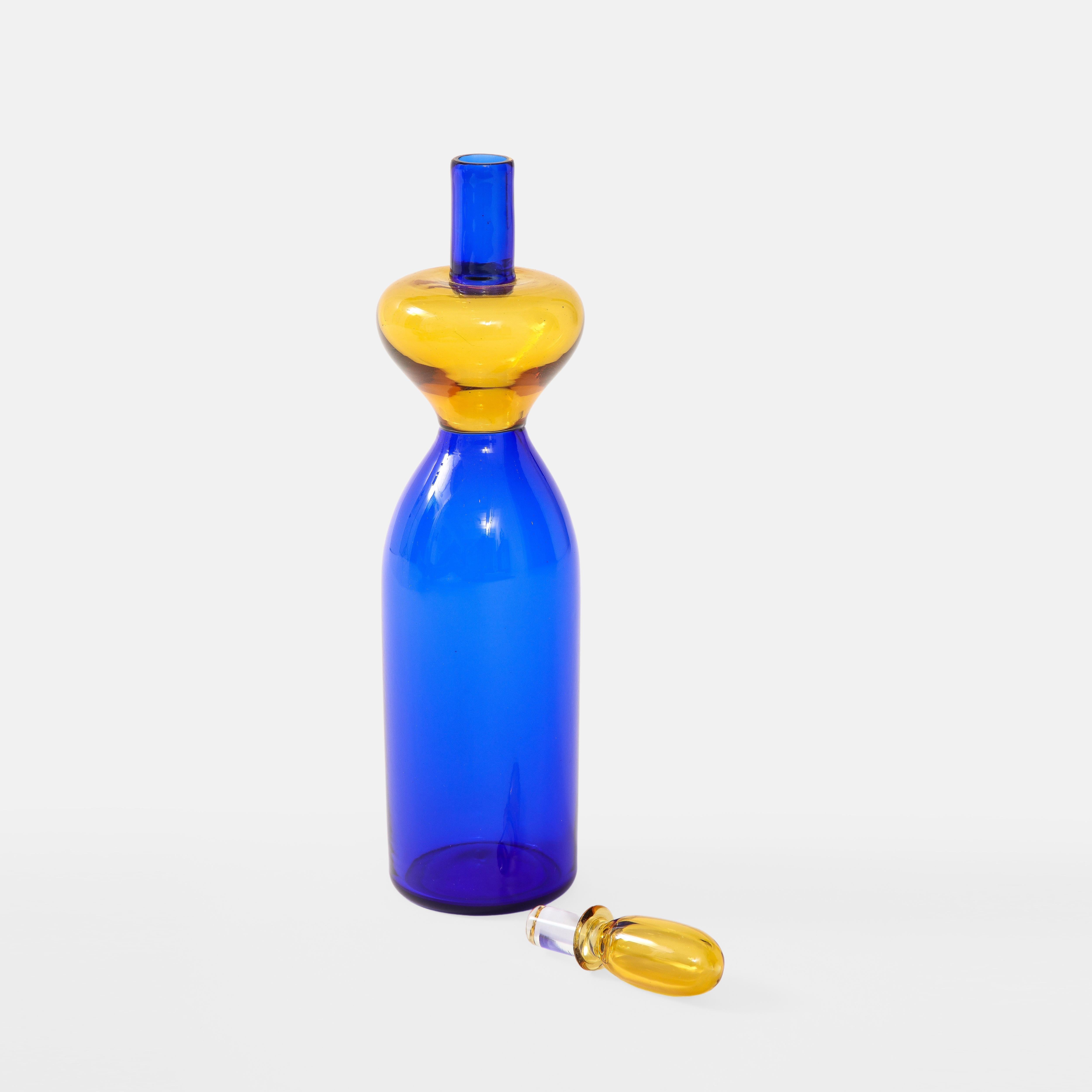 Gio Ponti für Venini: Old Lady Bottle, Modell 4492 (Moderne der Mitte des Jahrhunderts) im Angebot