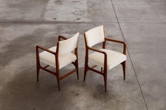 Gio Ponti & Fornasetti "110" Stühle für Cassina, Weißer Samt, 1953, 2er Set