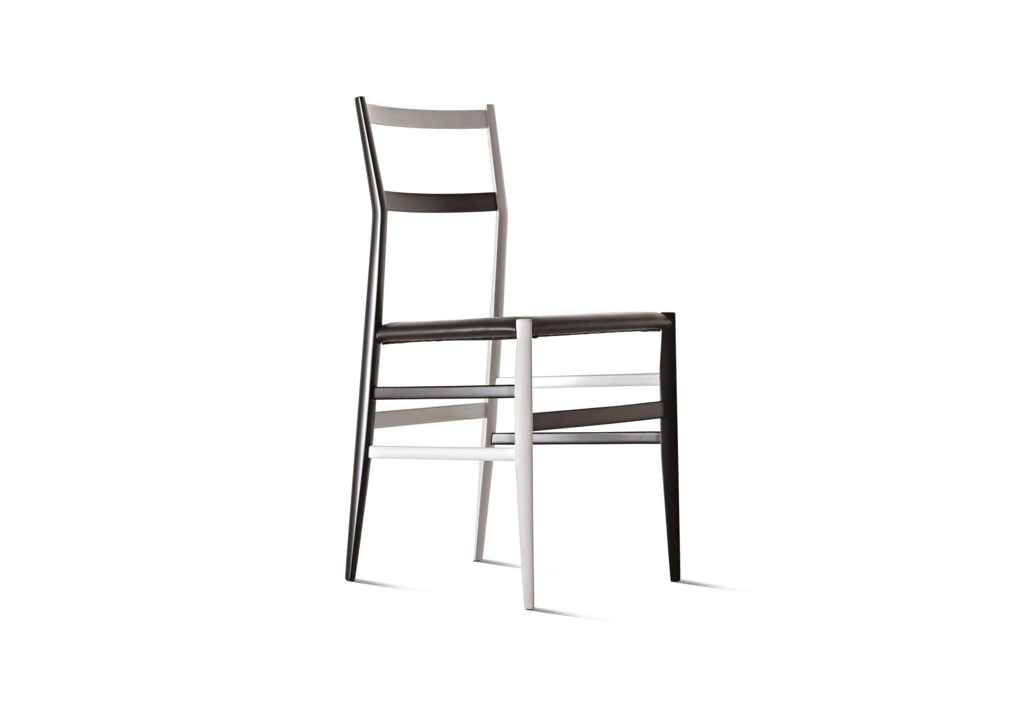 Contemporary Gio Ponti Frassino Tinto Black & White Aswood Superleggera Chair For Cassina For Sale