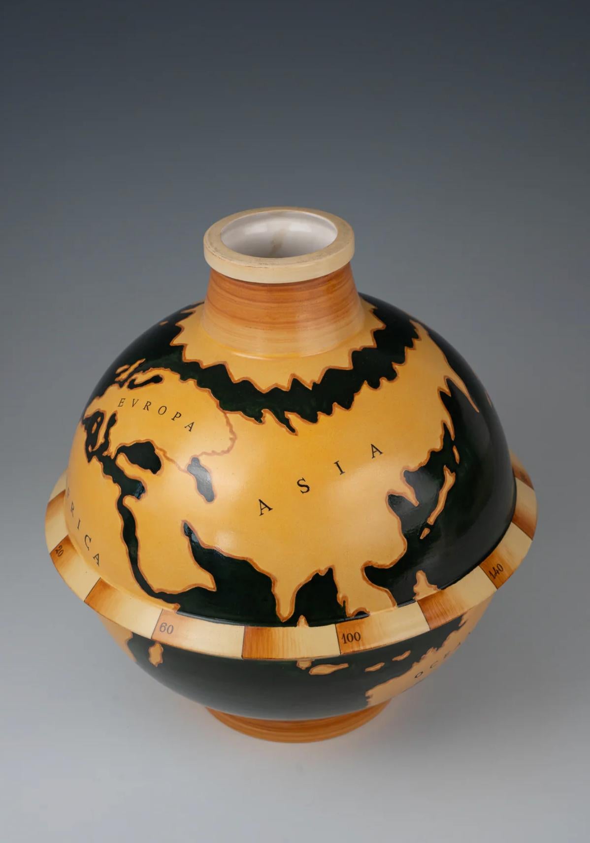 Italian Gio Ponti Ginori Pottery Globe Vase, 1929 For Sale