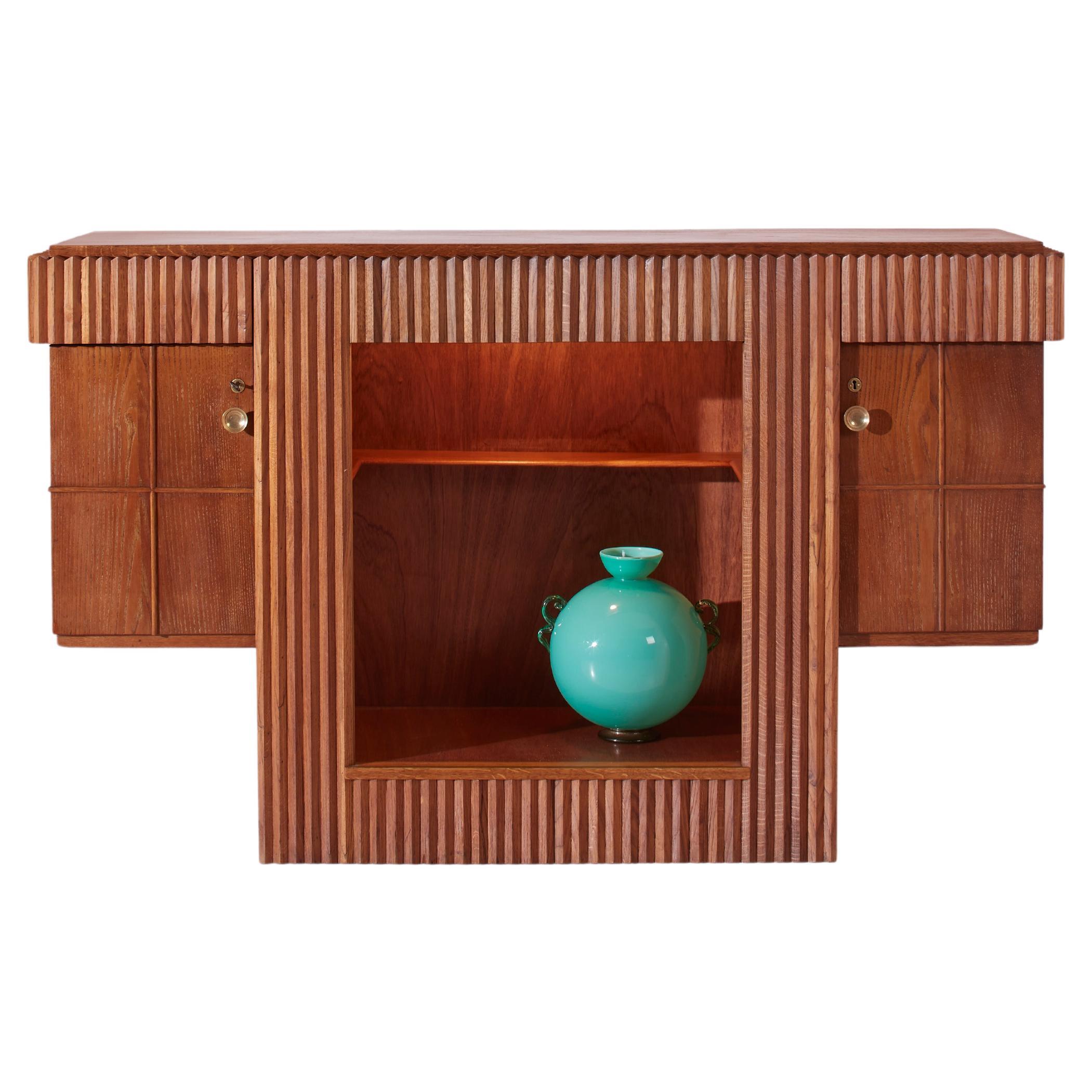 GIo Ponti "grissinato" bar cabinet made of oak, Italy, 1940s