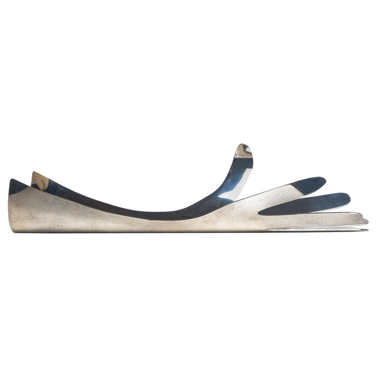 Scultura a forma di mezza anguria by Gio Ponti on
