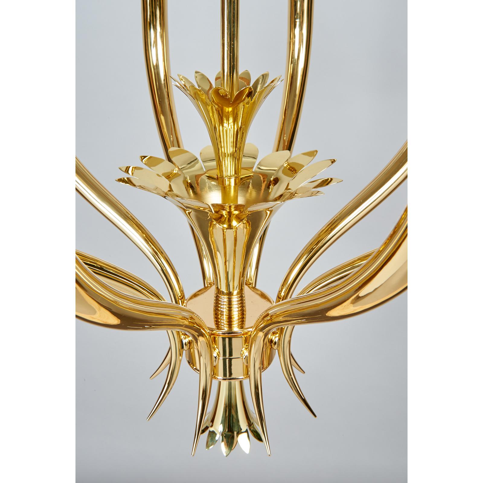 Gio Ponti: Important Geometric 8-Arm Chandelier in Polished Brass, Italy 1930s For Sale 5