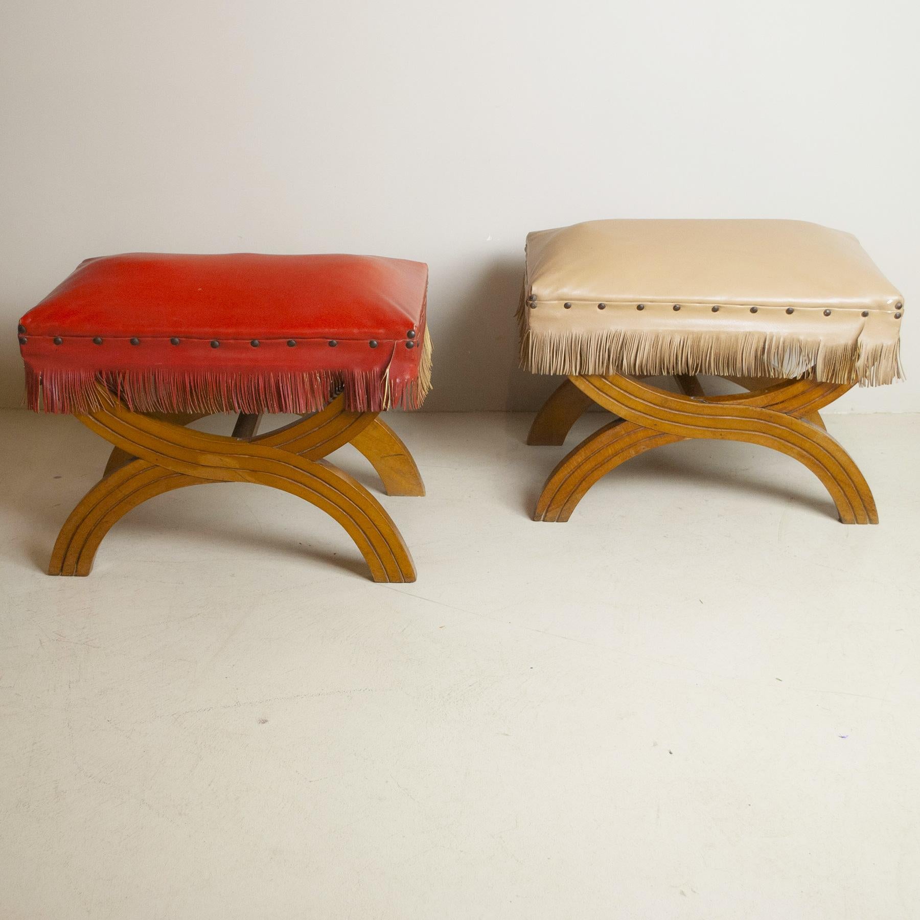 Gio Ponti in the Style Pair of Wooden Stools from the 1960s For Sale 2