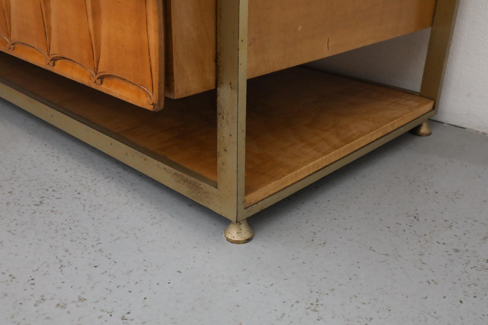 Console italienne avec dessus en verre inspirée de Gio Ponti par La Permanente Mobili Cantu en vente 14
