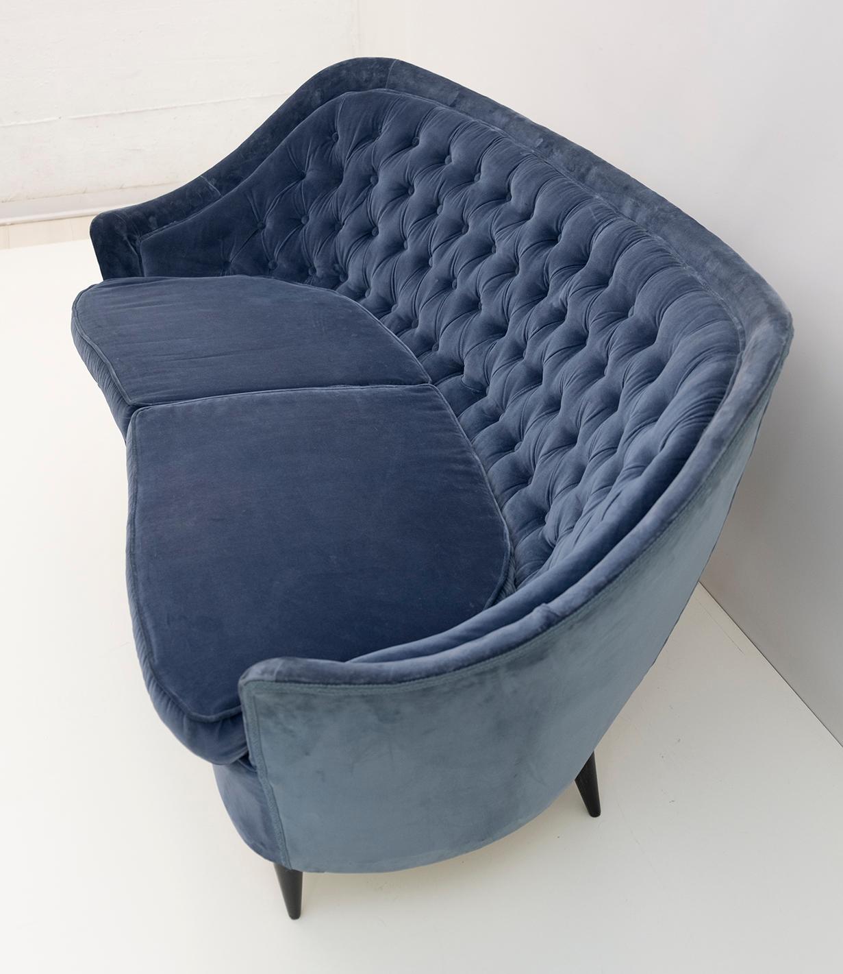 Velvet Gio Ponti Italian Curved Sofa for Casa E Giardino, 1930s