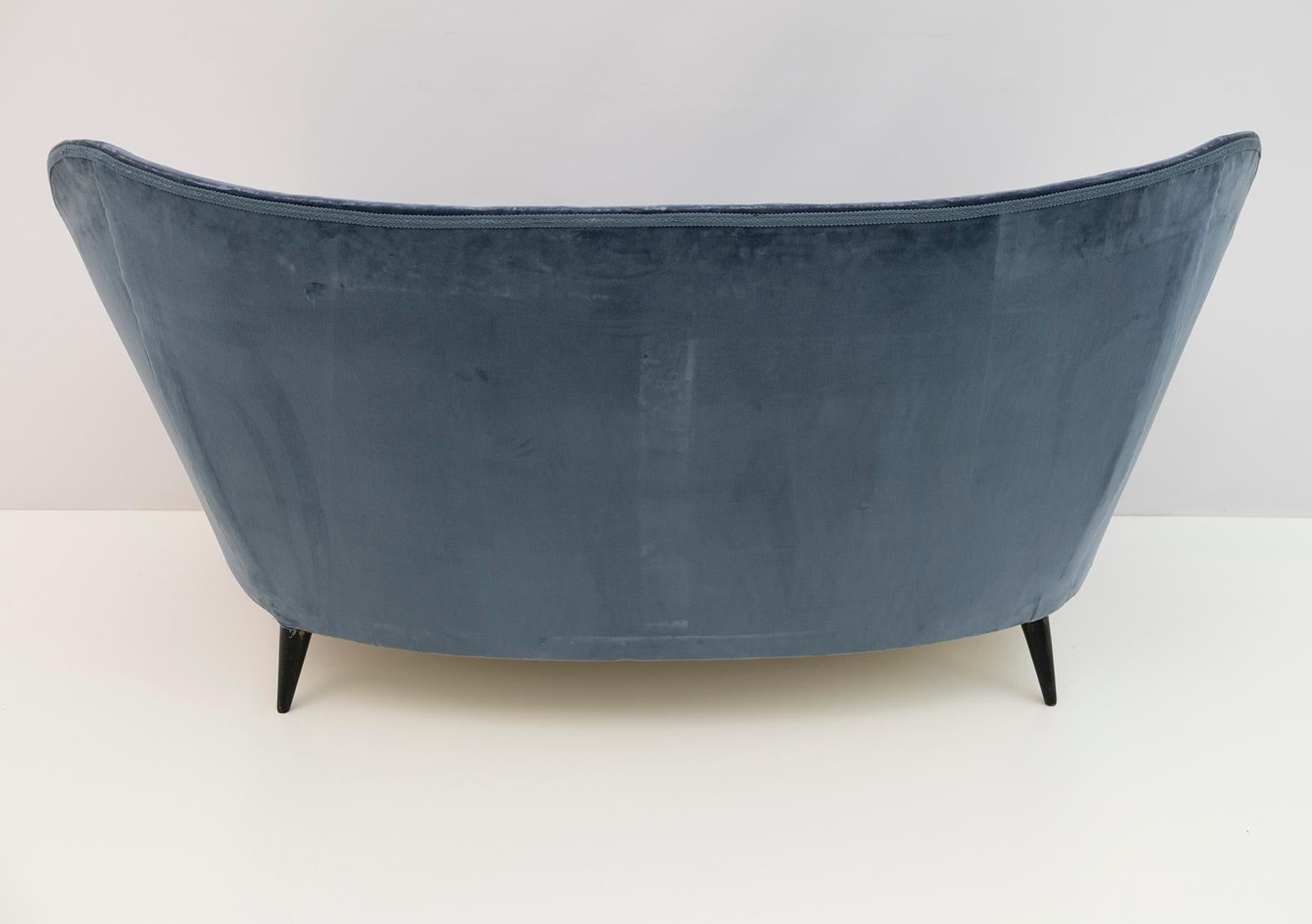 Gio Ponti Italian Curved Sofa for Casa E Giardino, 1930s 3