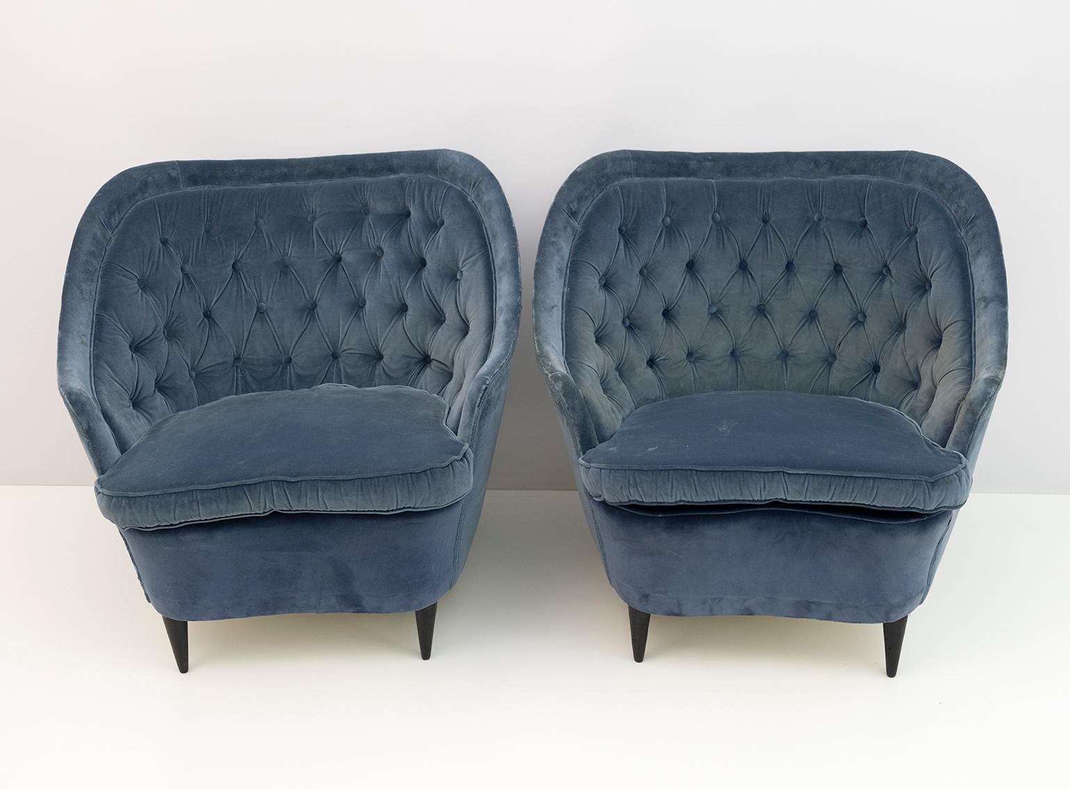 Mid-20th Century Gio Ponti Italian Pair of Curved Armchairs and Sofa for Casa E Giardino, 1930s