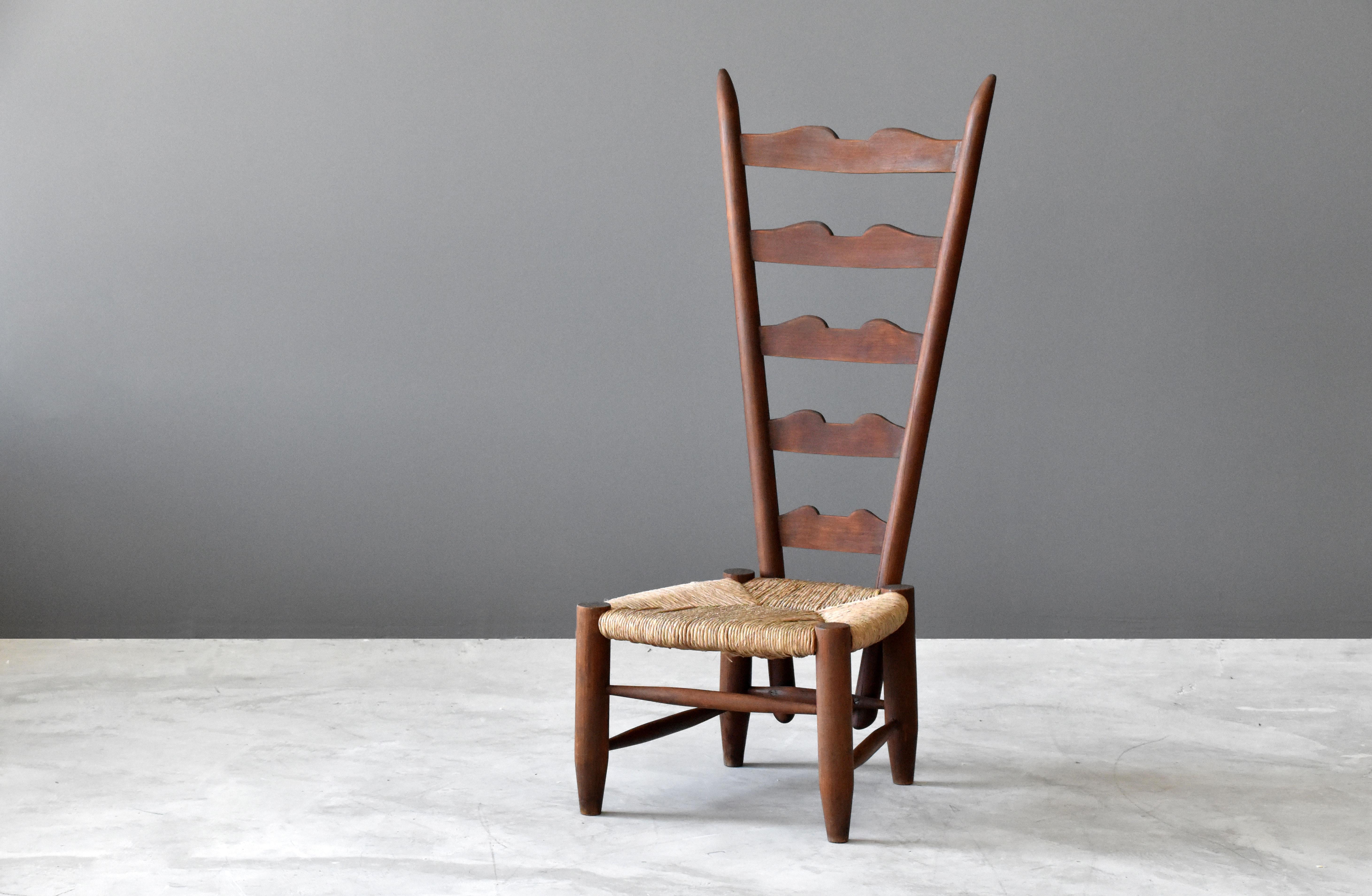 Mid-20th Century Gio Ponti, Ladderback Chair, Walnut, Rush Seat, Casa e Giardino, Italy, 1930s