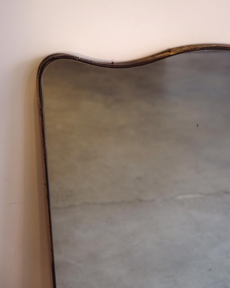 Gio Ponti Large Wall Mirror by Fontana Arte - V In Good Condition For Sale In New York, US