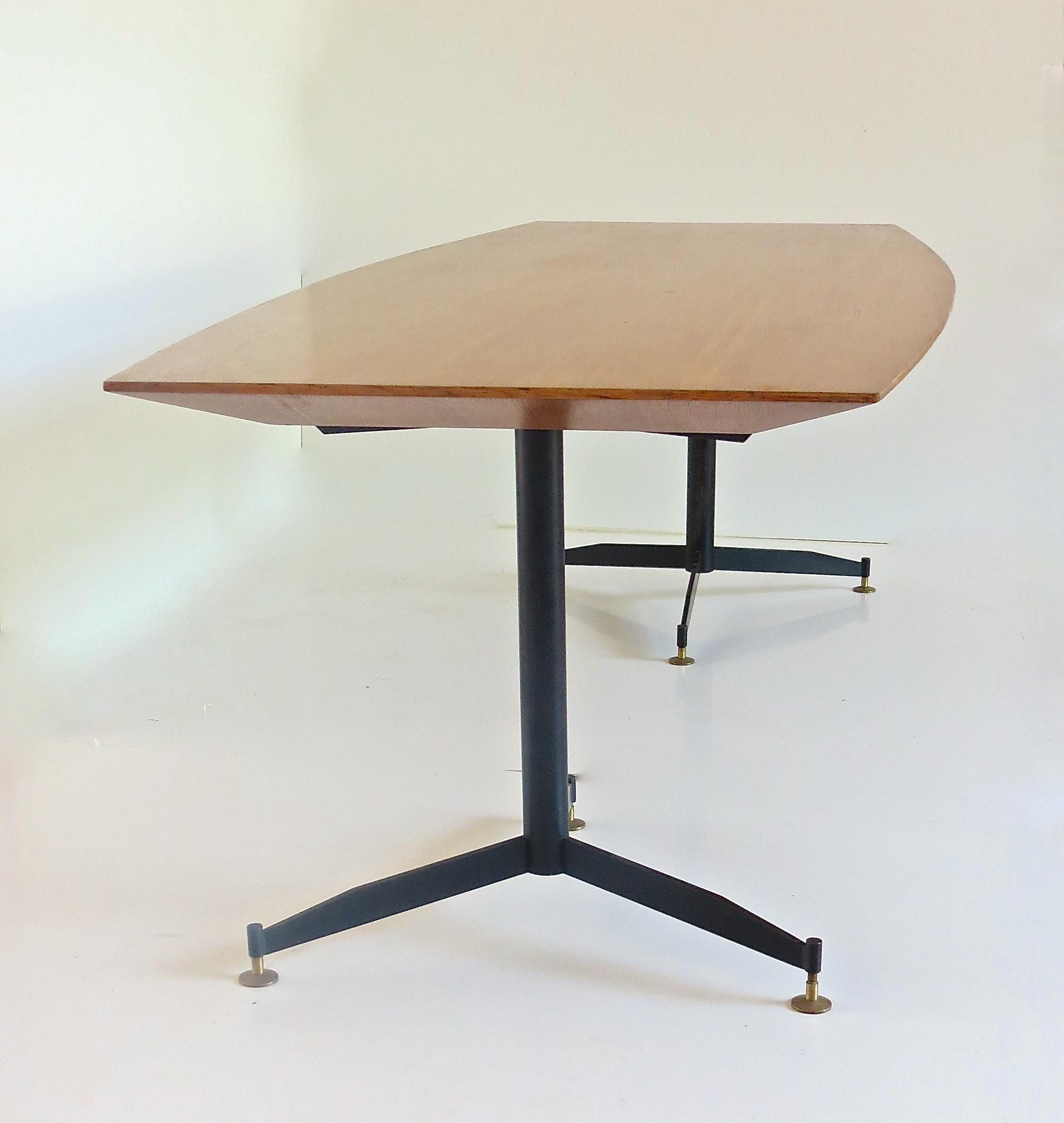 Important and impressive Gio Ponti big conference dining table 1961-1964

big diamond dining table from the Church San Francesco al Fopponino
Via Paolo Giovio Milan 1961-1964
likely an 