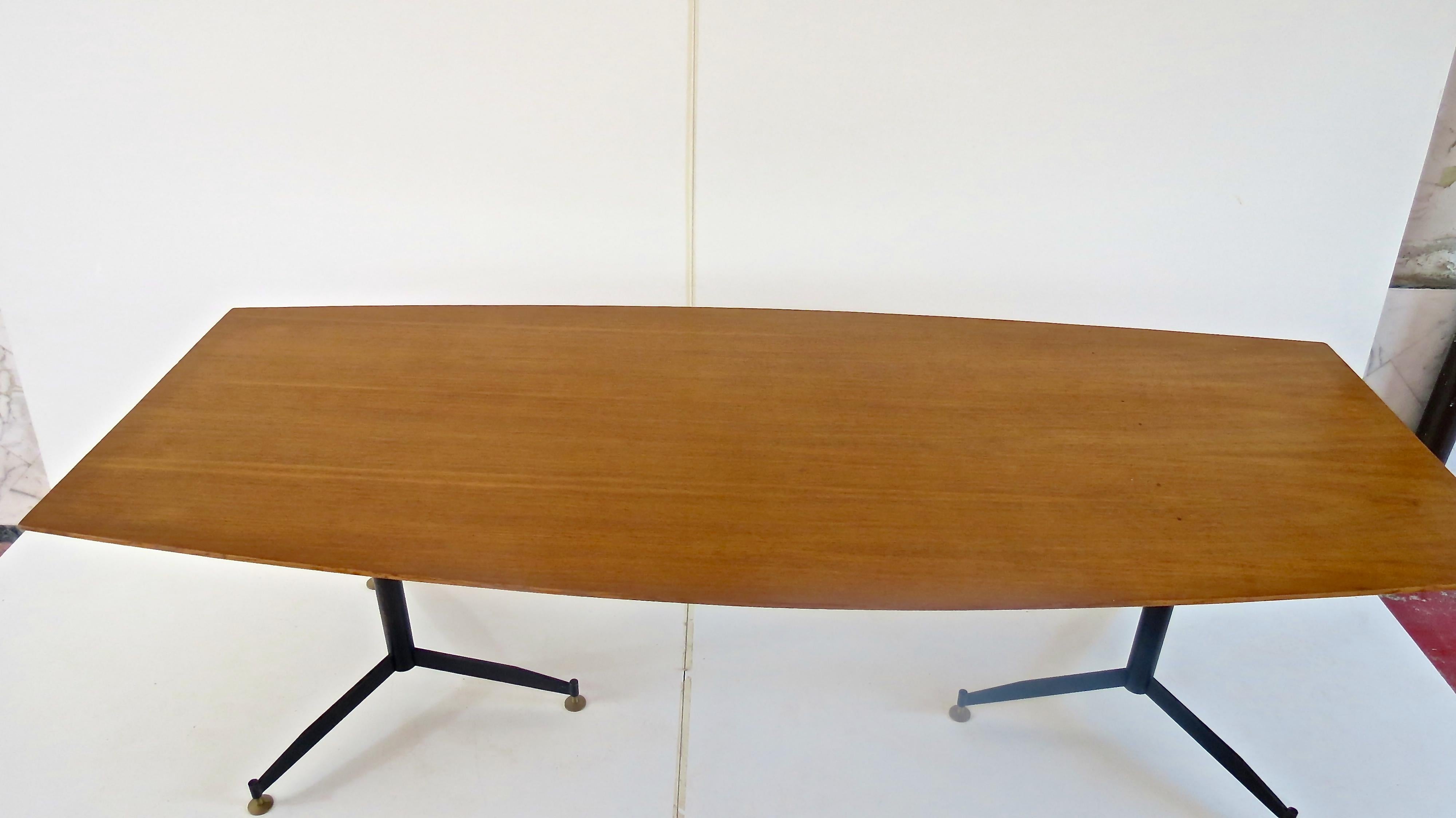 Gio Ponti Large Walnut Diamond Table from San Francesco  Fopponino Milan, 1961 In Good Condition For Sale In Rome, IT