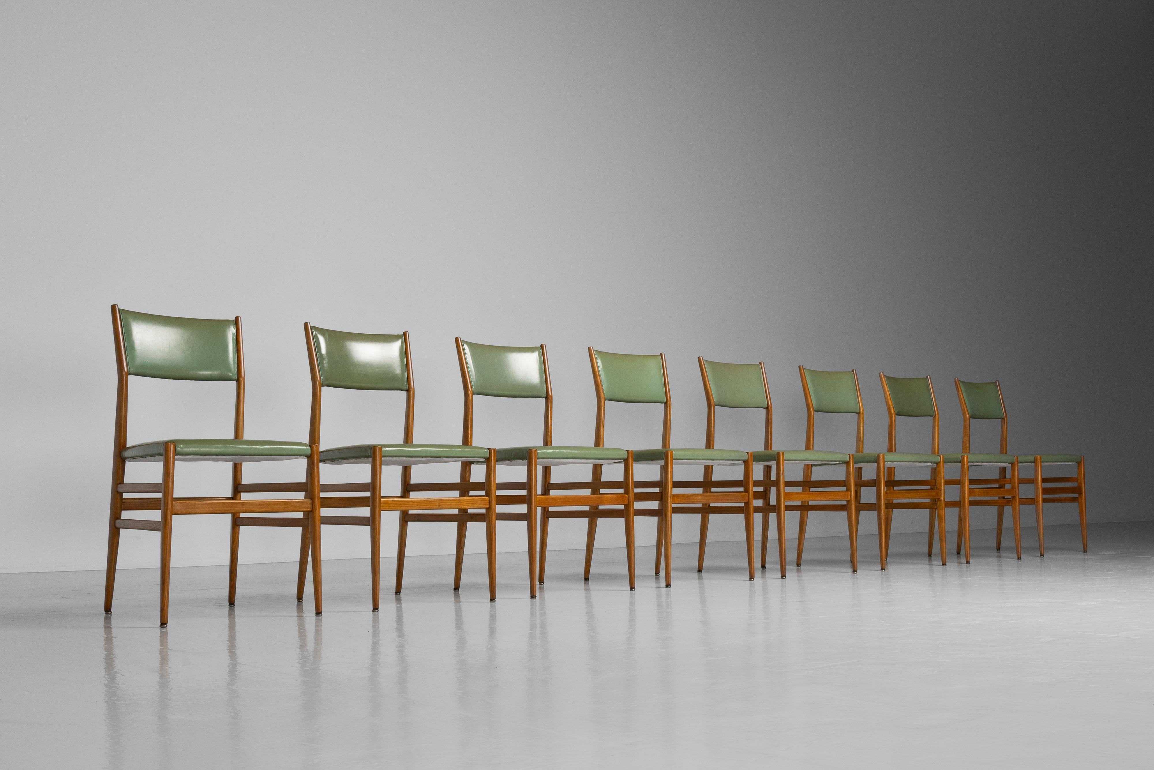 Gio Ponti Leggera 646 Stühle von Cassina, Italien 1957 3