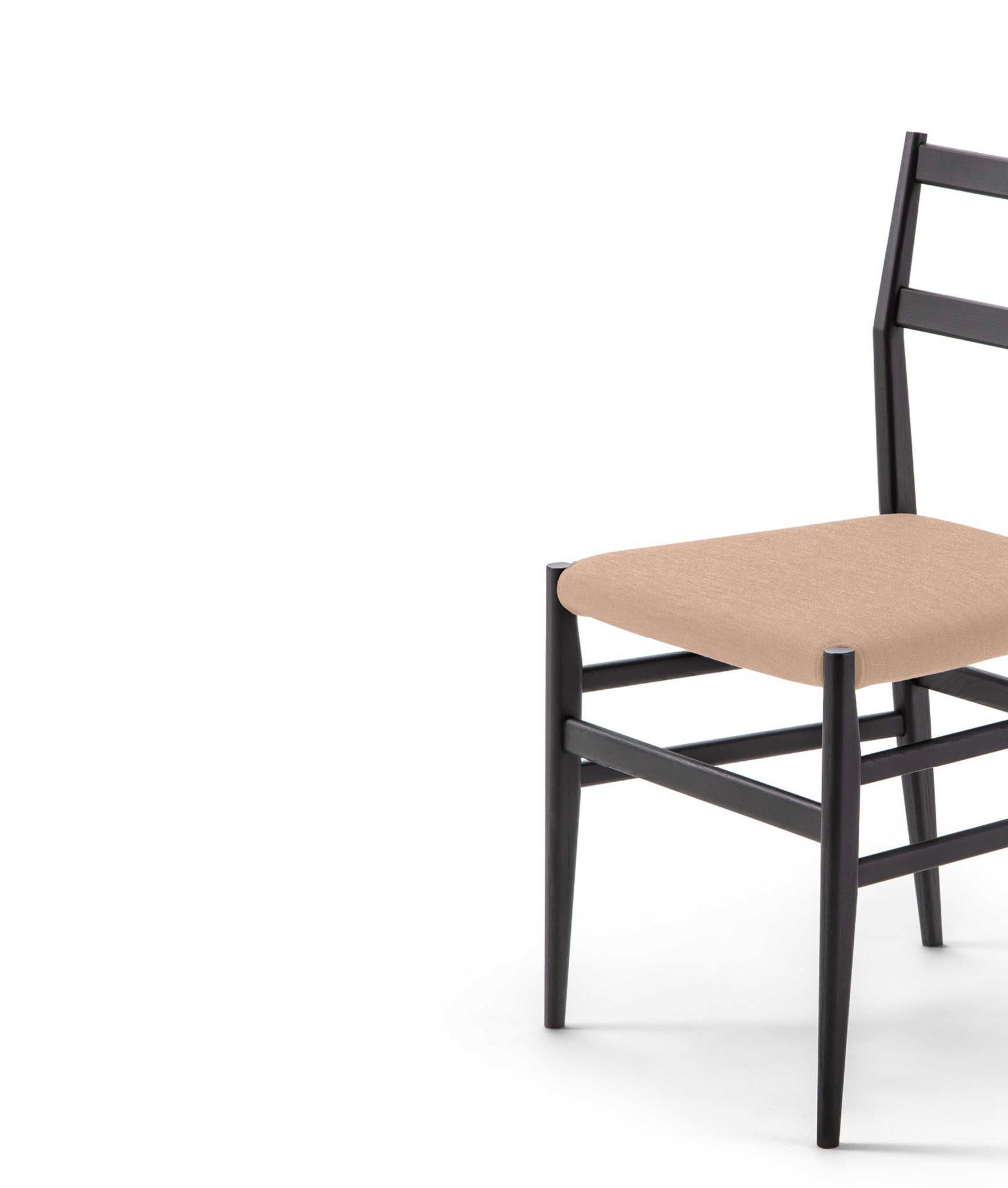 Italian Gio Ponti Leggera Chair For Cassina For Sale