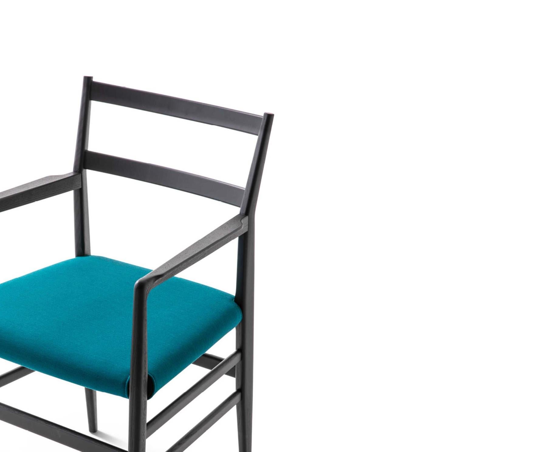 Gio Ponti Leggera Stuhl für Cassina (Walnuss) im Angebot
