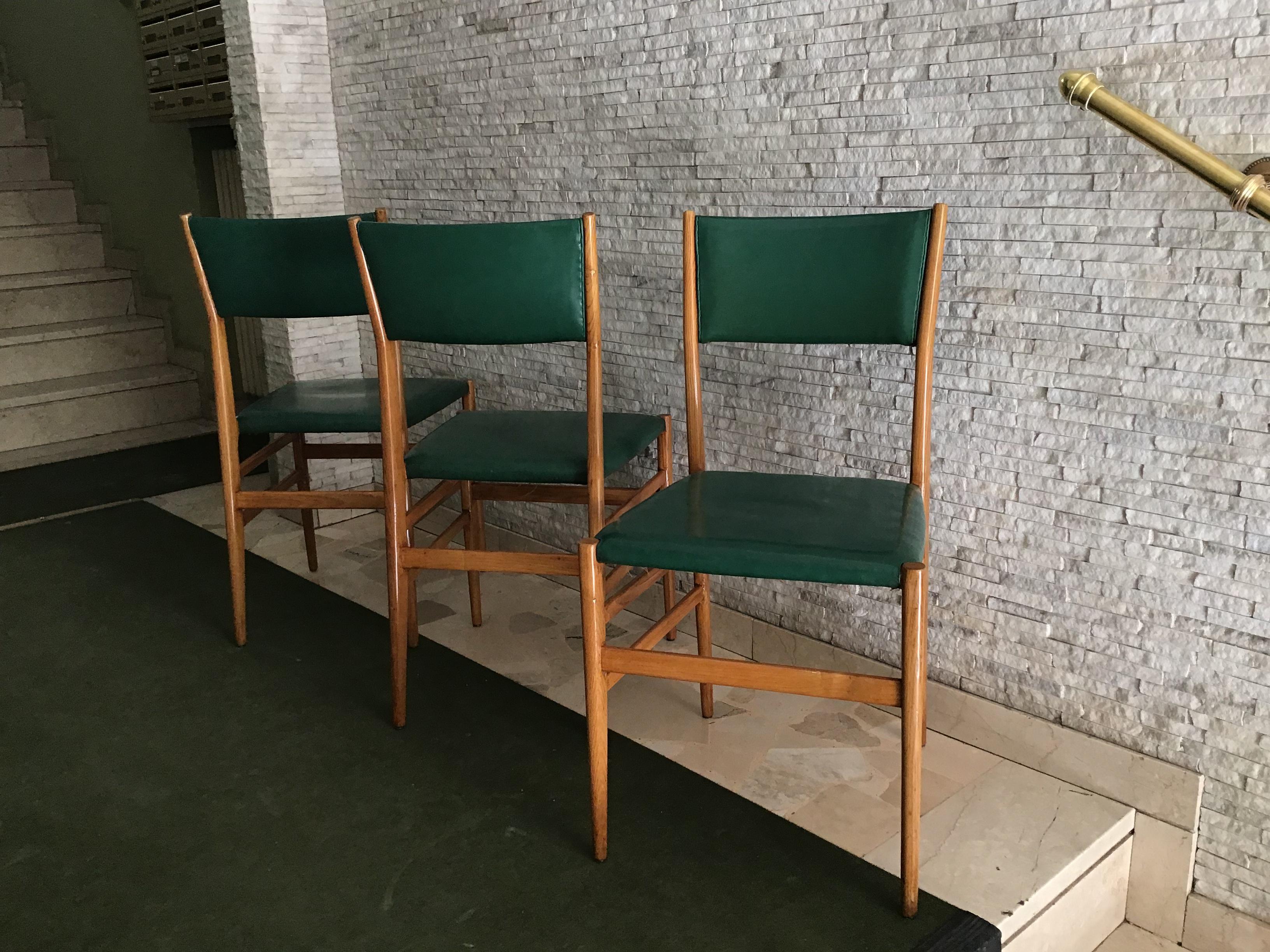 Gio Ponti “Leggera” Chairs by Cassina 1951 Wood Original Coating, Italy 3