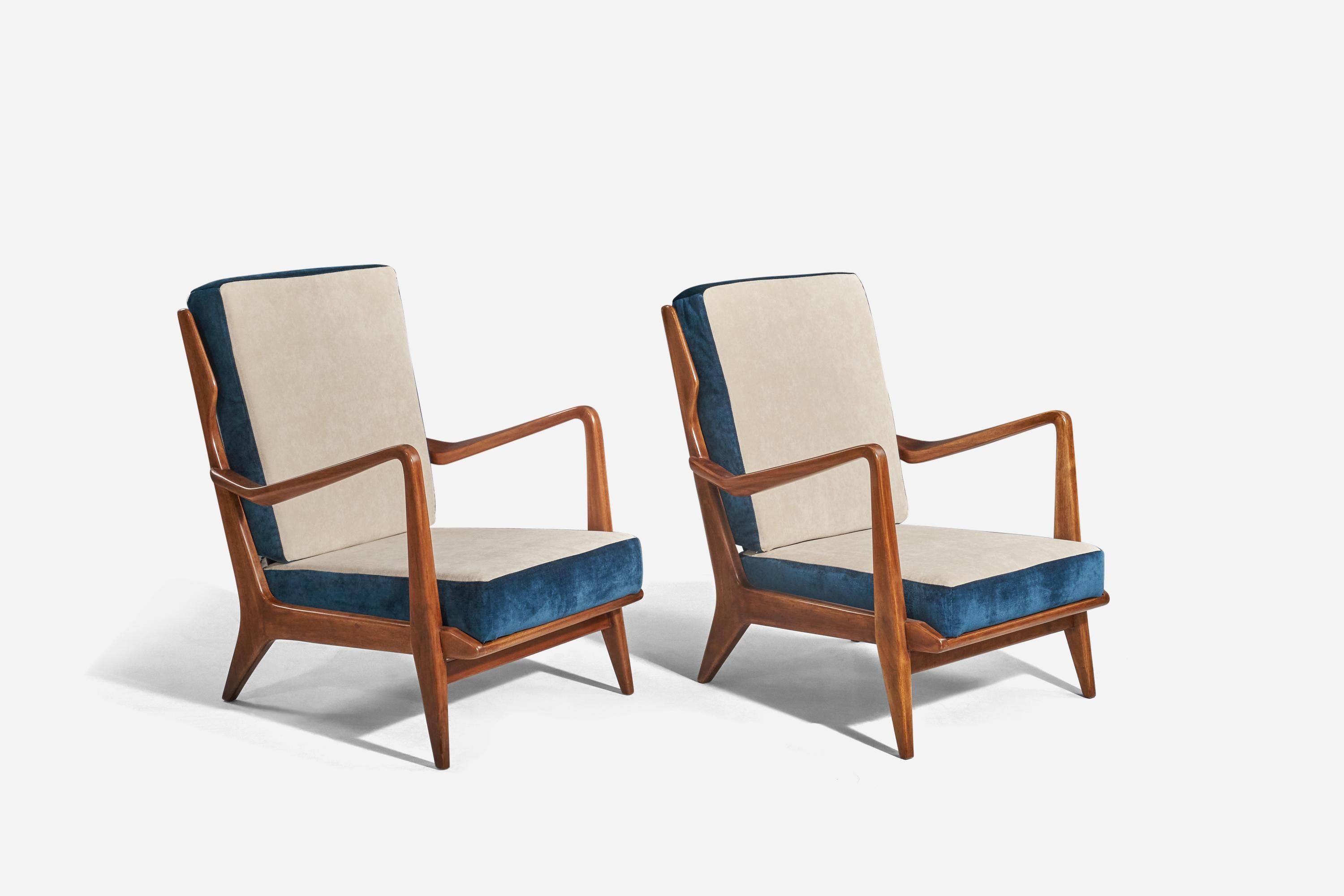 Mid-Century Modern Gio Ponti, Lounge Chairs, Walnut, Blue And White Velvet, Cassina, Italy, 1950s For Sale