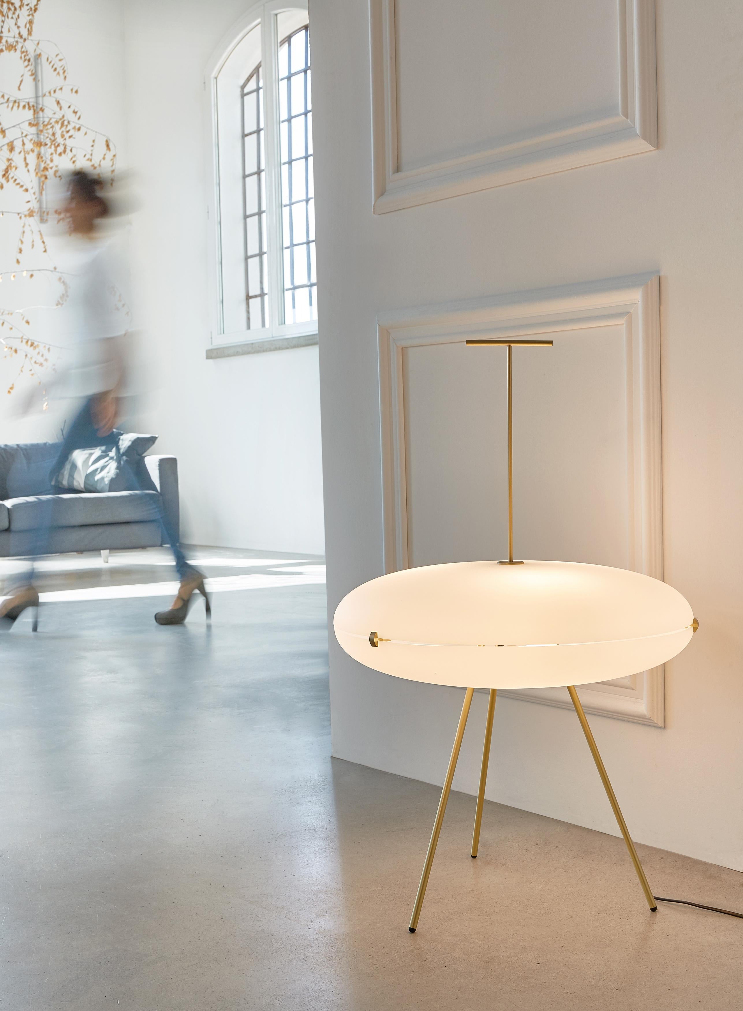 Mid-Century Modern Gio Ponti Luna Verticale Floor Lamp in Nickel for Tato Italia For Sale