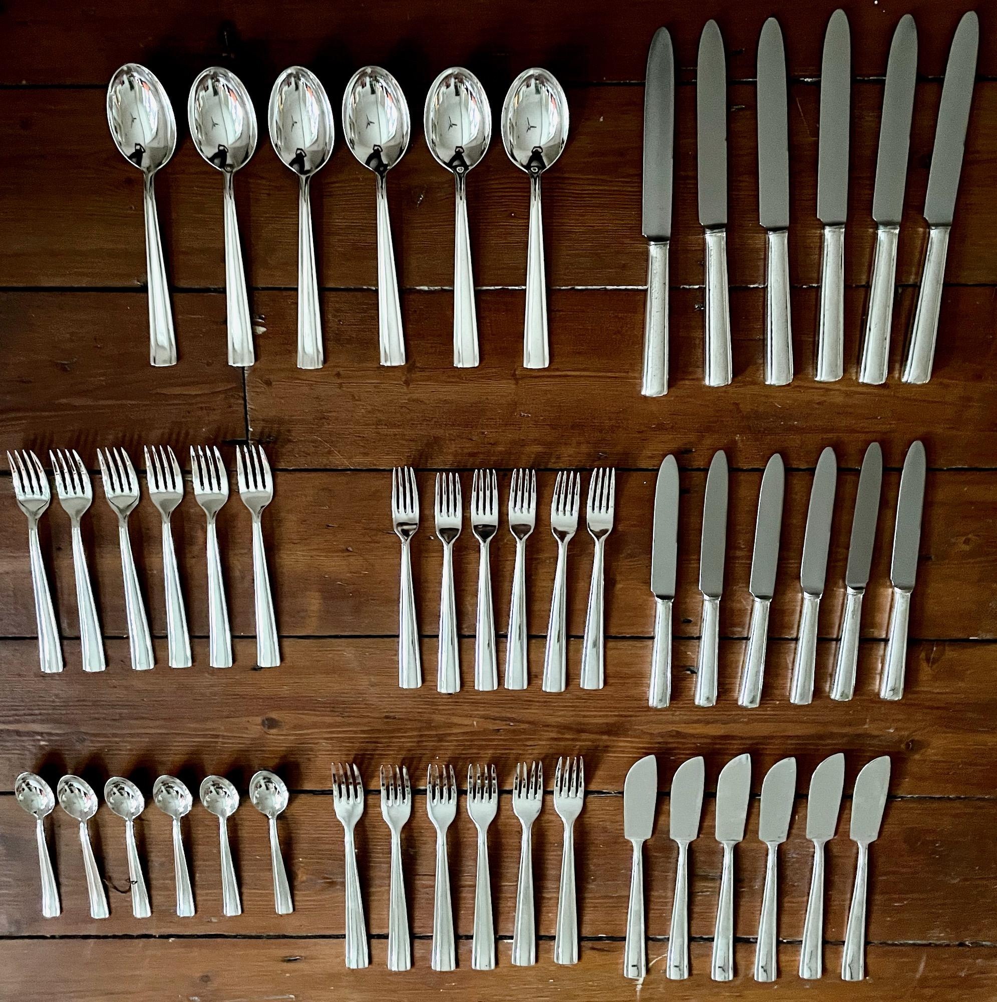 20ième siècle Gio Ponti,  Mid-century, un set complet de couverts pour 6 personnes, Arthur Krupp, 48 pièces en vente