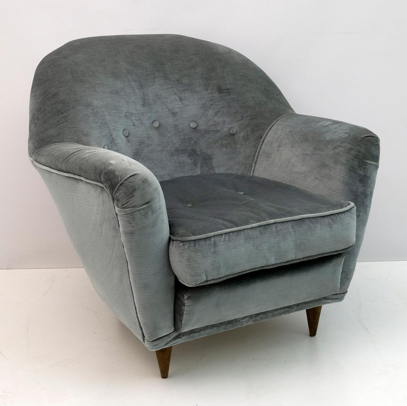 Gio Ponti Mid-Century Italian Curved Sofa and Two Armchairs Casa E Giardino, '50 7