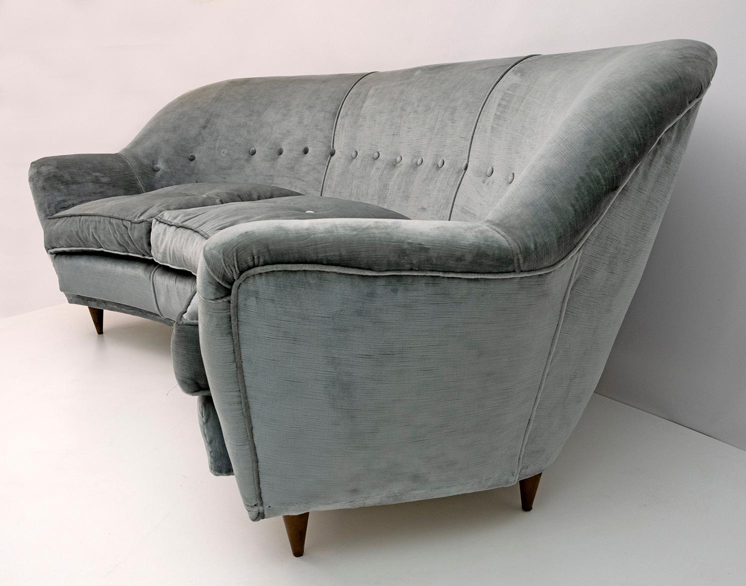 Velvet Gio Ponti Mid-Century Italian Curved Sofa and Two Armchairs Casa E Giardino, '50