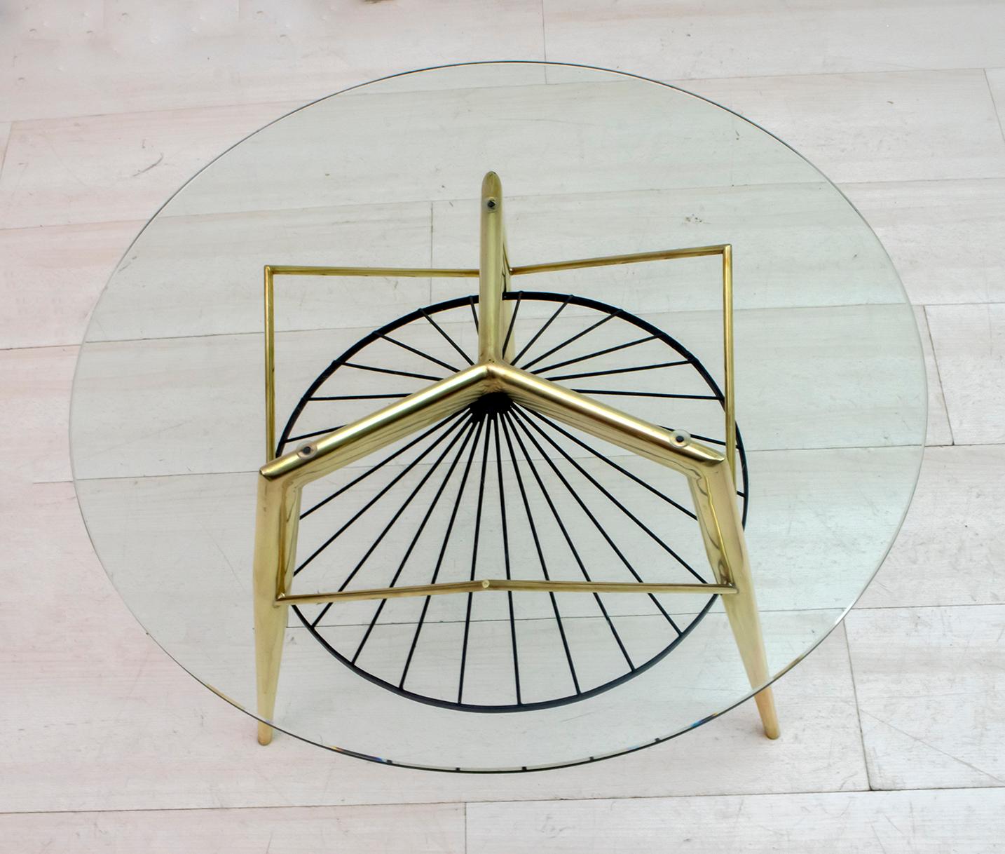 Gio Ponti Mid-Century Modern Brass Round Coffee Table for Singer & Sons, 1950s 6