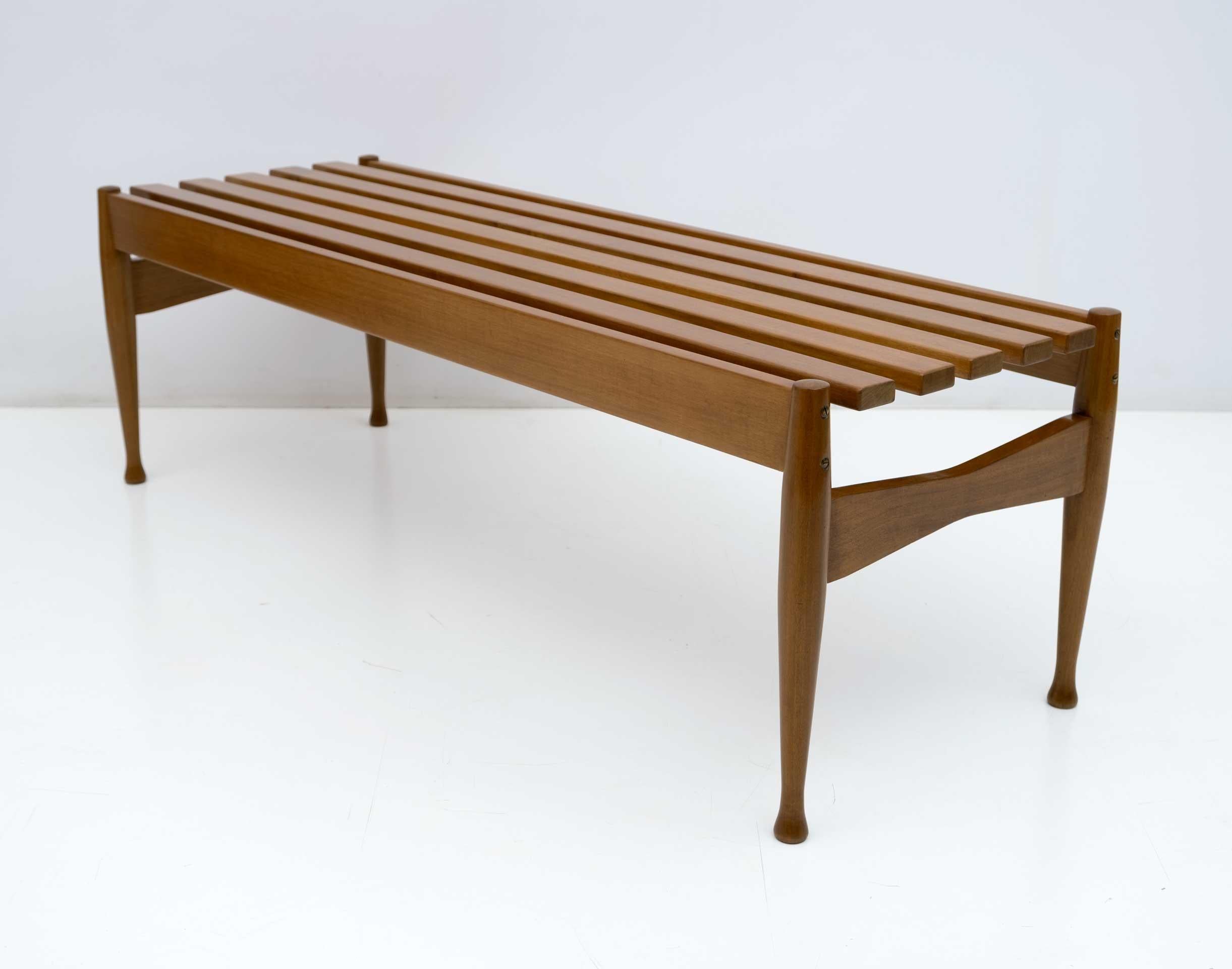 This bench was designed in the 1950s attributed Gio Ponti and produced by the historic Italian company Fratelli Reguitti.
The bench has been cleaned and polished with shellac, maintaining the original patina.