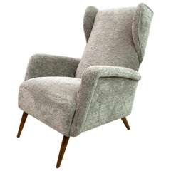 Gio Ponti Mid-Century Modern Italian Chenille Velvet Alata Lounge Chair, 1950s