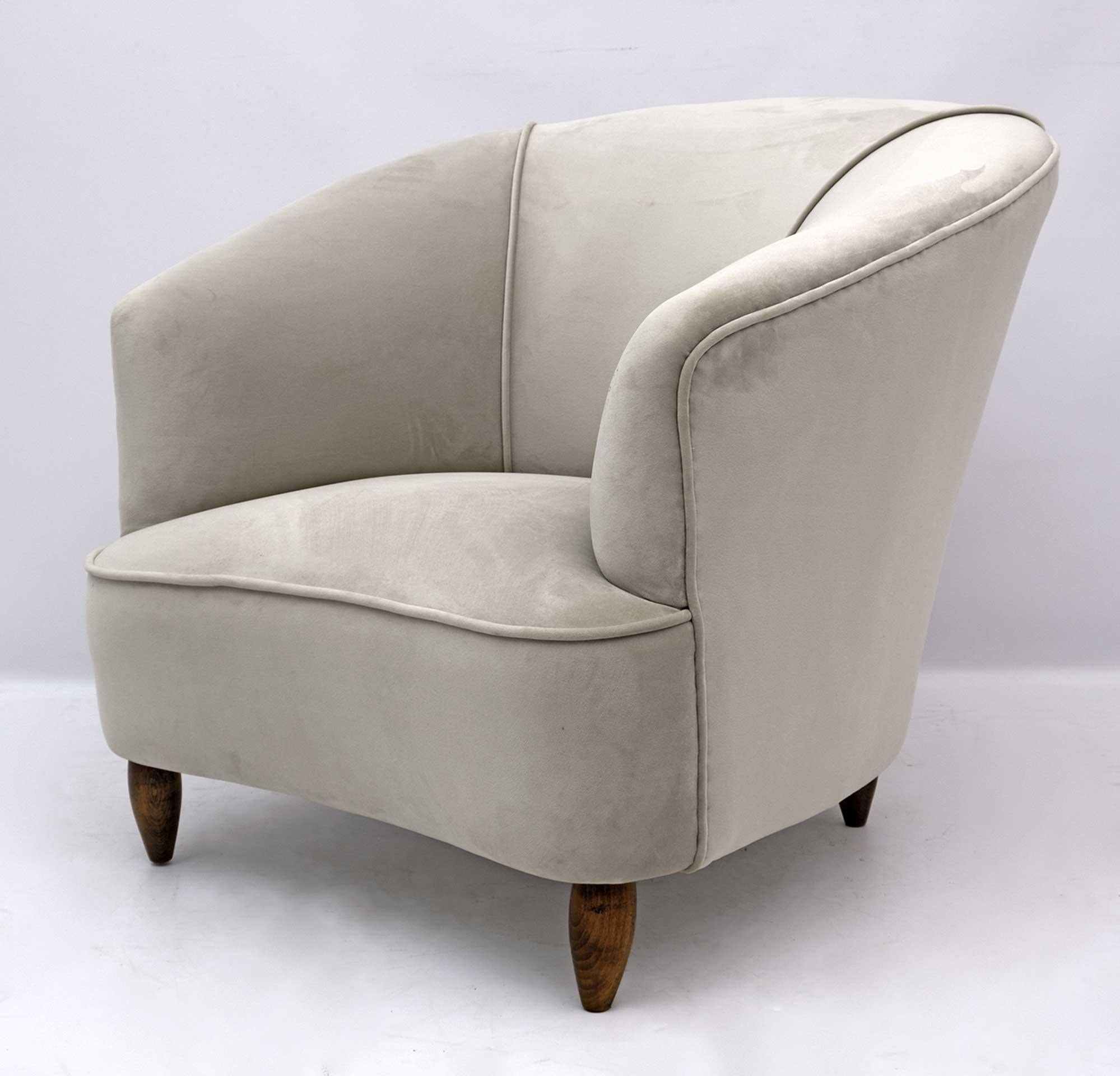 Beech Gio Ponti Mid-Century Modern Italian Velvet Armchair 